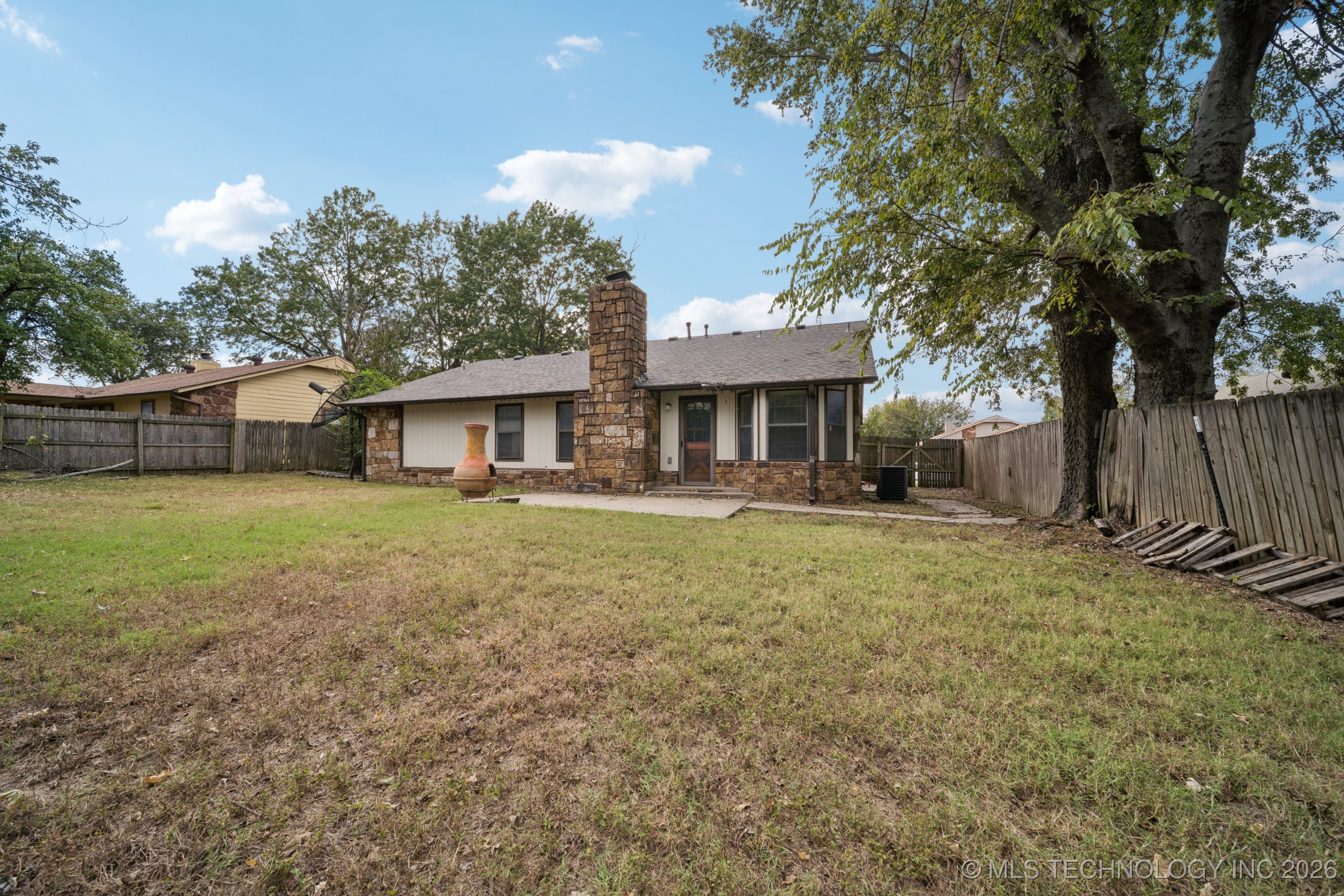 1705 N 21st Street S Property Photo 22