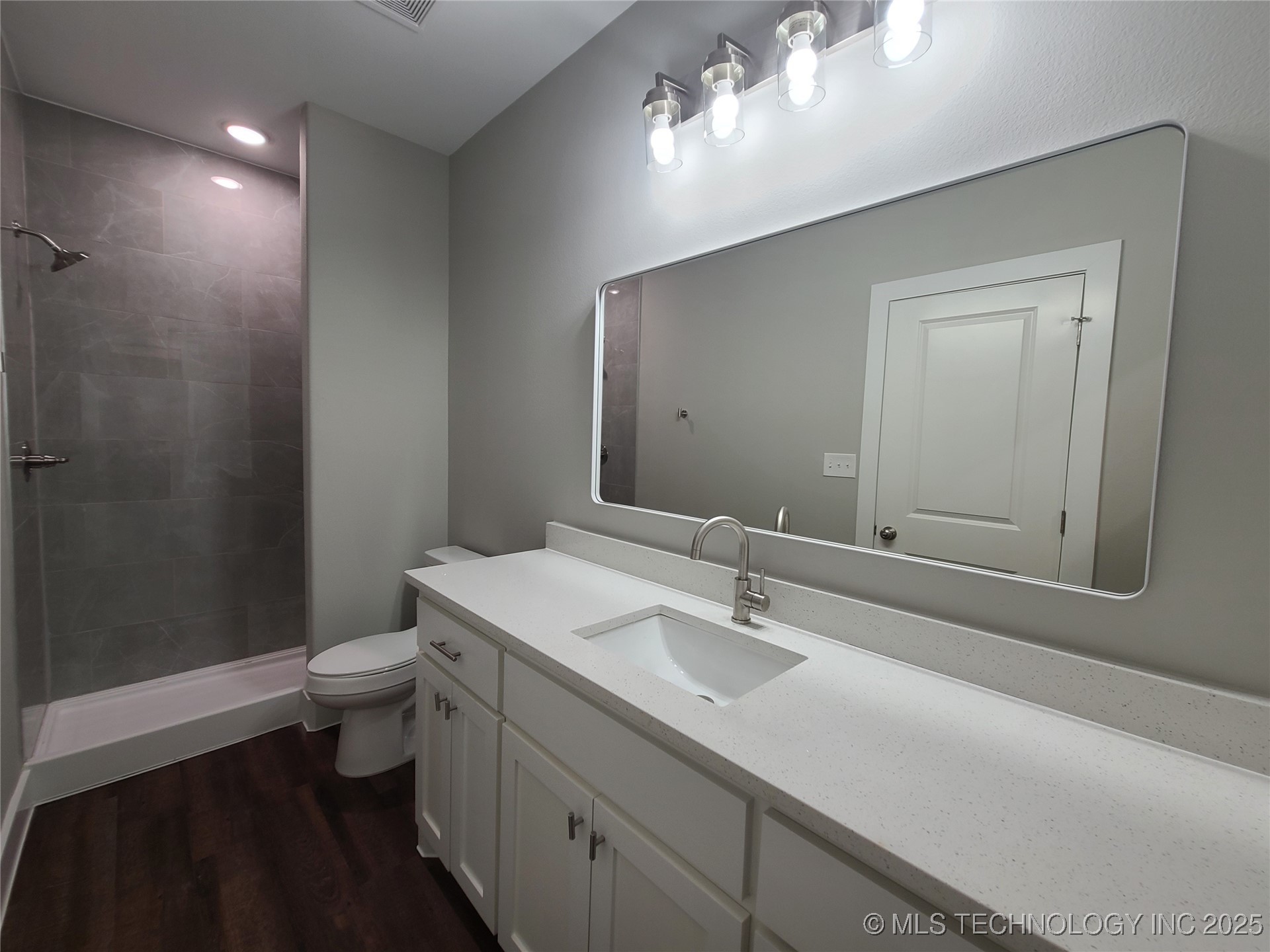 507 Ne 5th Avenue Property Photo 15