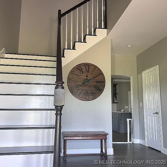 1606 Blue Stem Property Photo 5