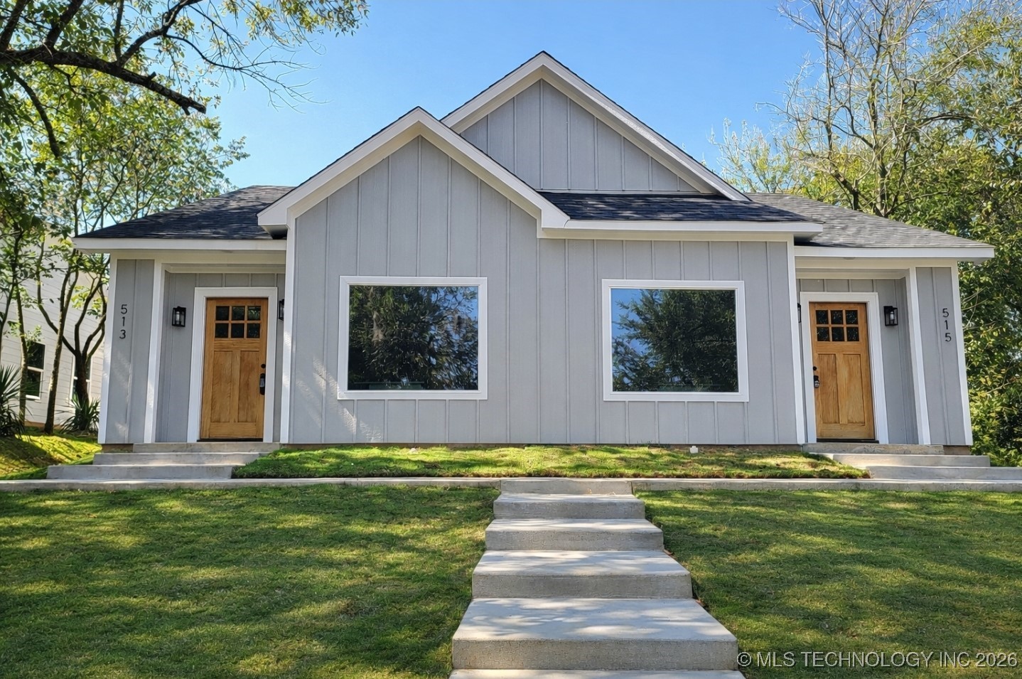 515 Ne 5th Avenue Property Photo 2