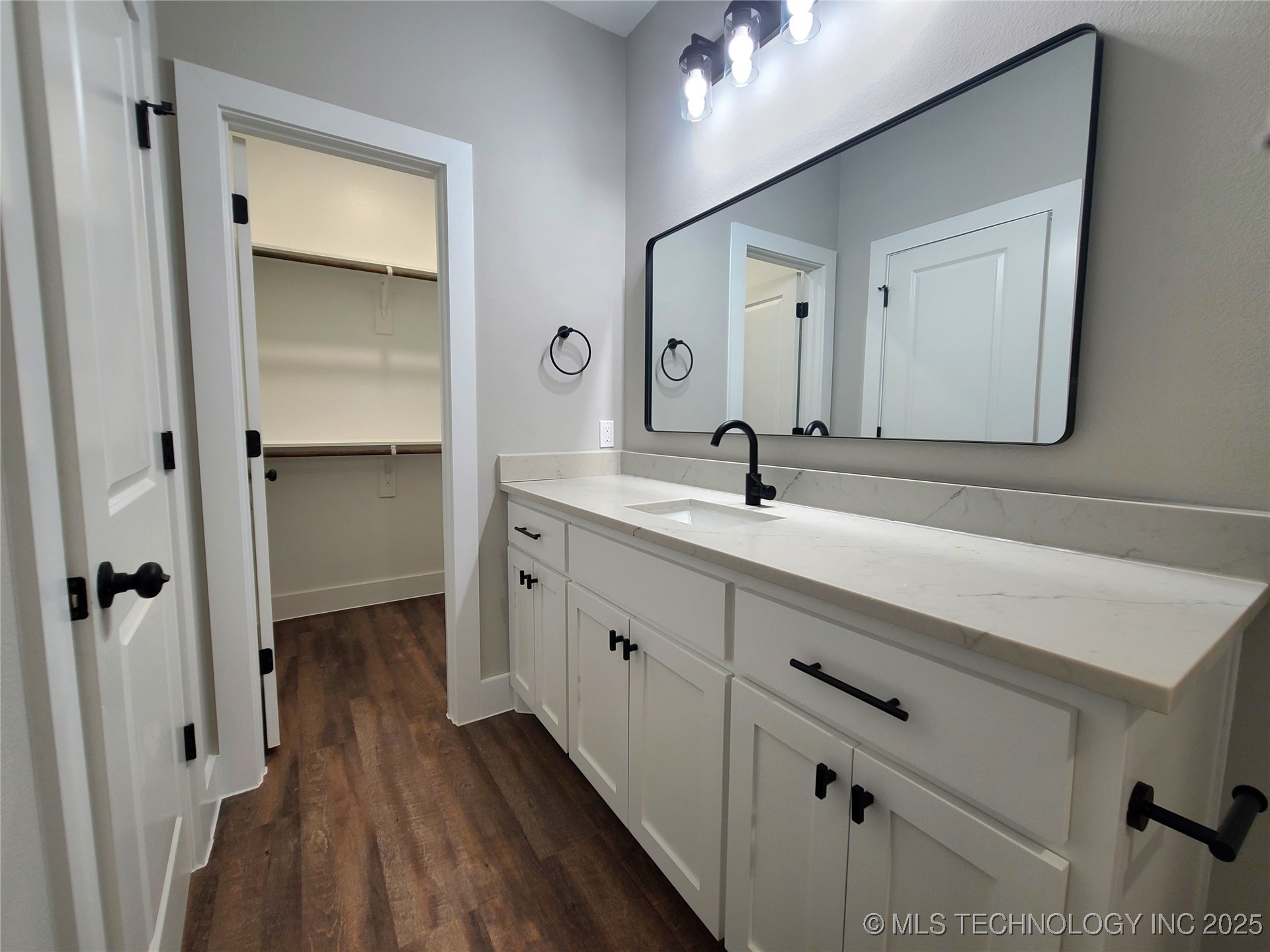 515 Ne 5th Avenue Property Photo 17