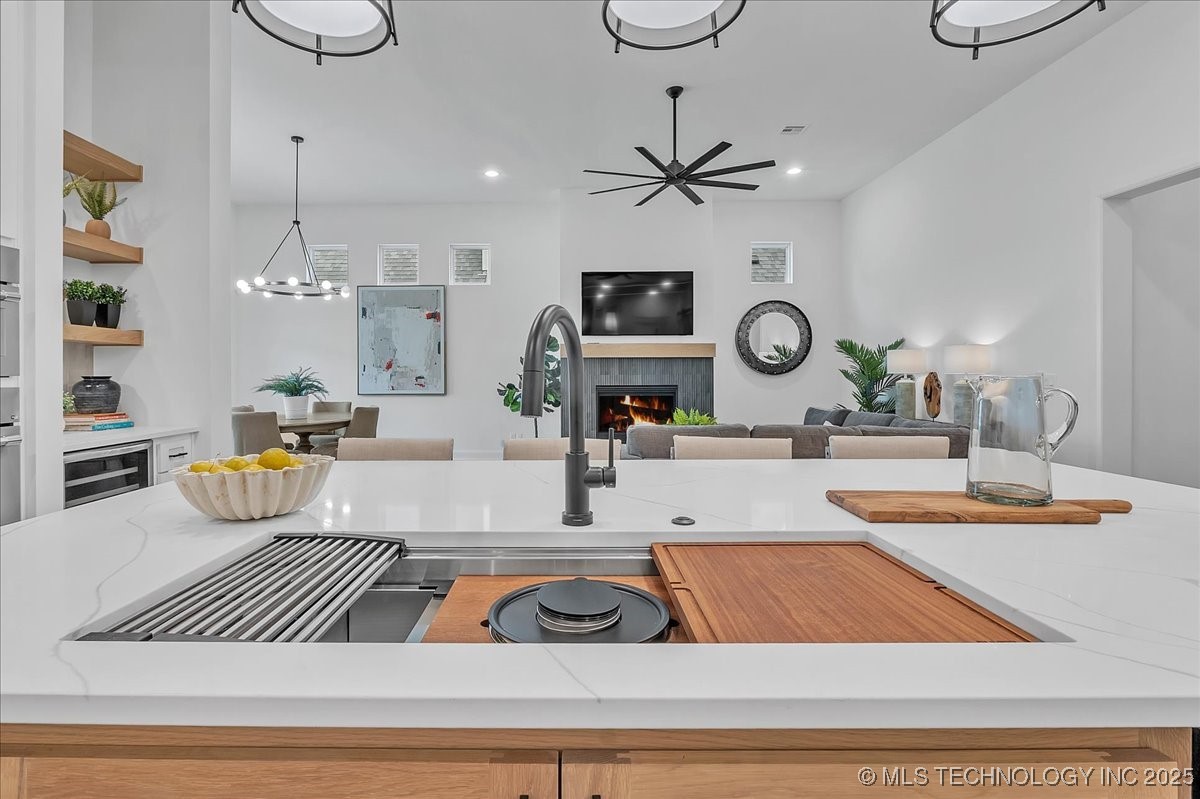 1223 N 71st Place Property Photo 23