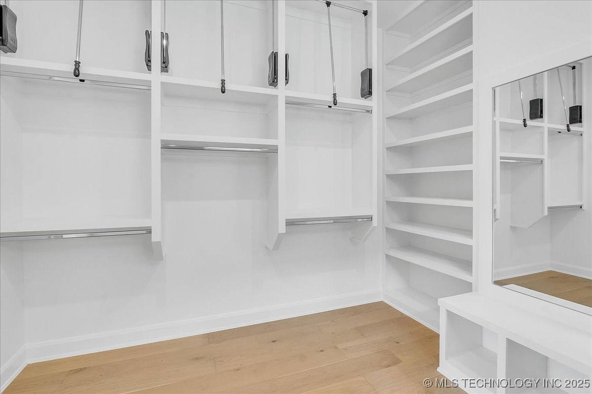 1223 N 71st Place Property Photo 37