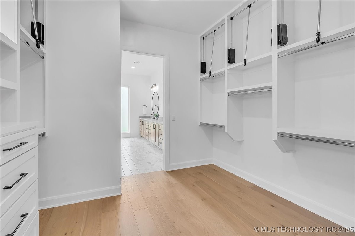 1223 N 71st Place Property Photo 38