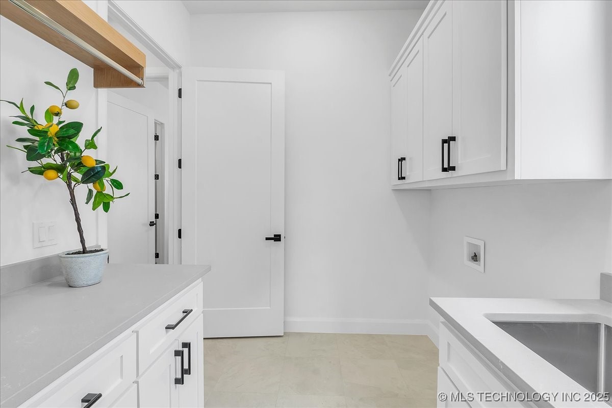 1223 N 71st Place Property Photo 40