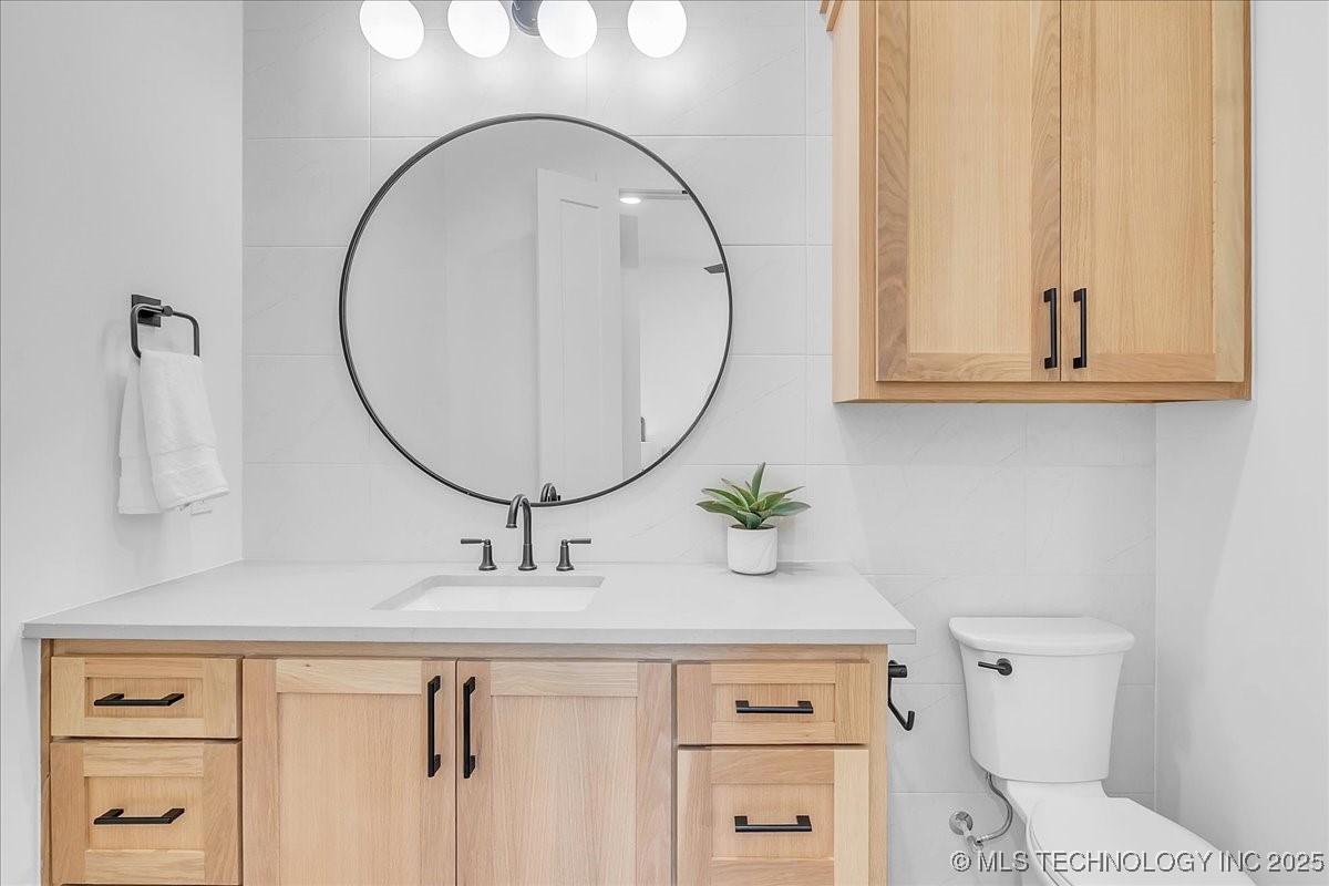 1223 N 71st Place Property Photo 44