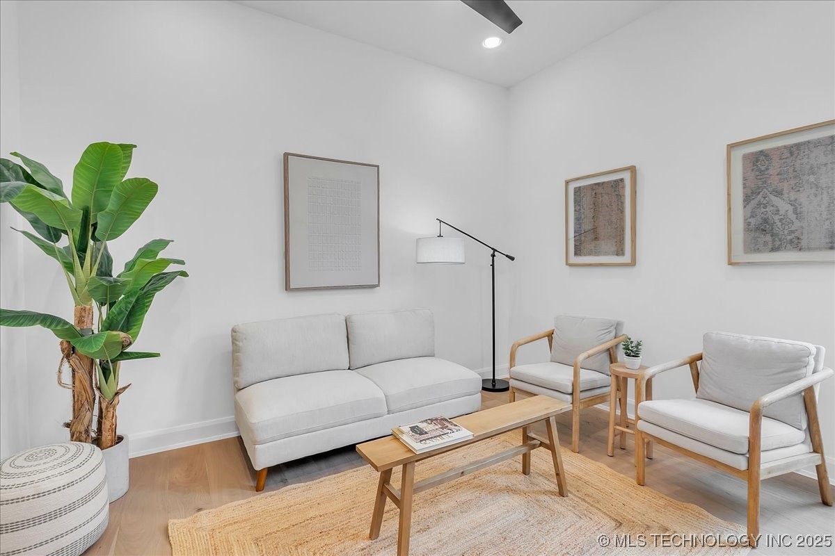 1223 N 71st Place Property Photo 48