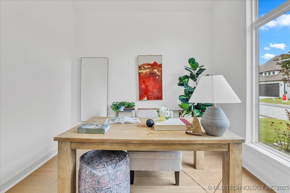 1223 N 71st Place Property Photo 51