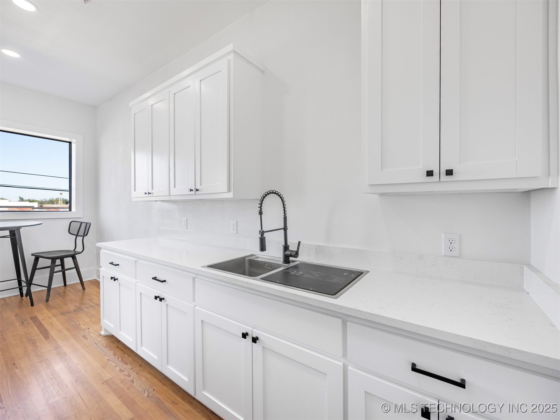 106 S A Street 3 Property Photo 20