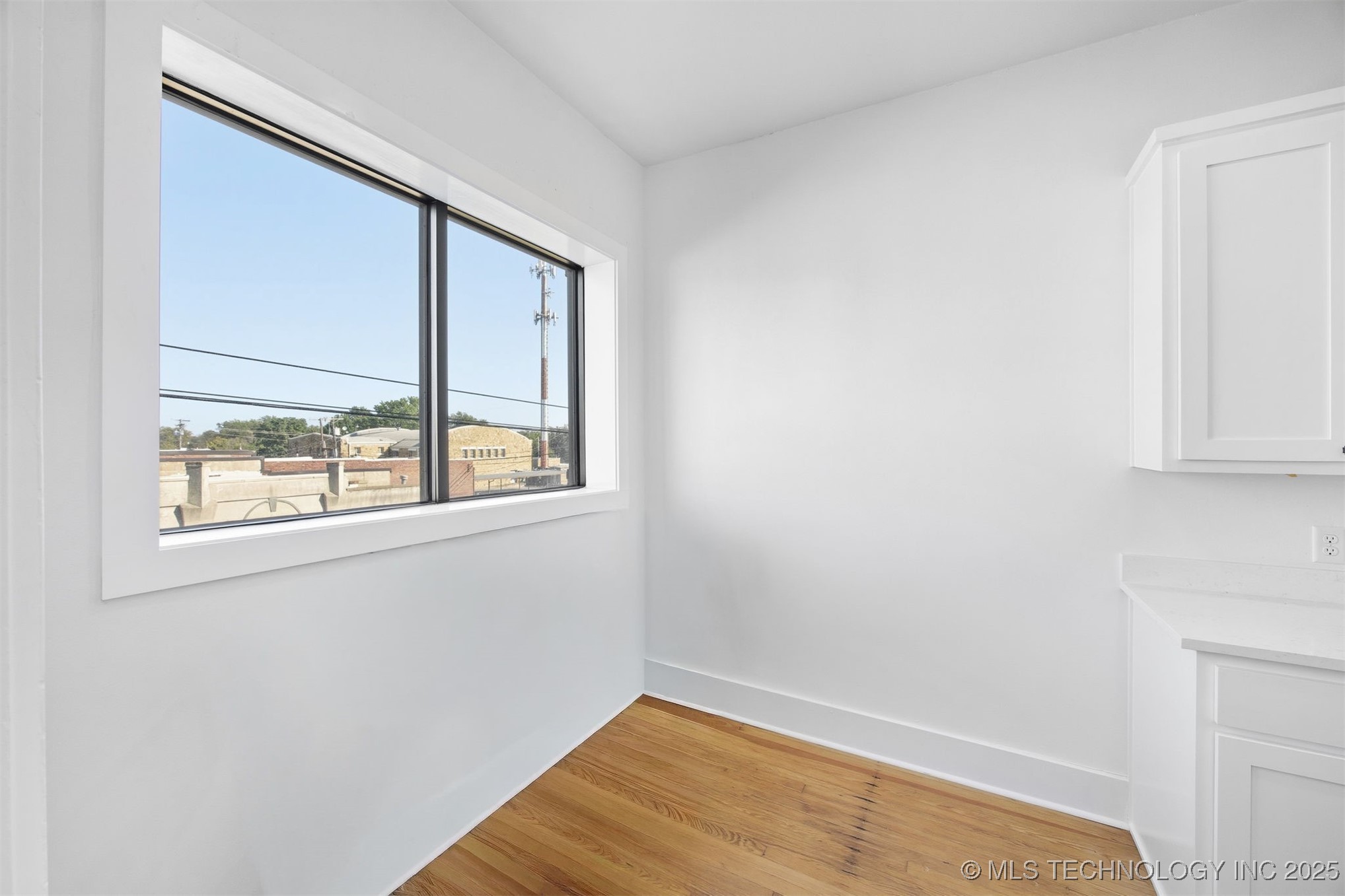 106 S A Street 3 Property Photo 29