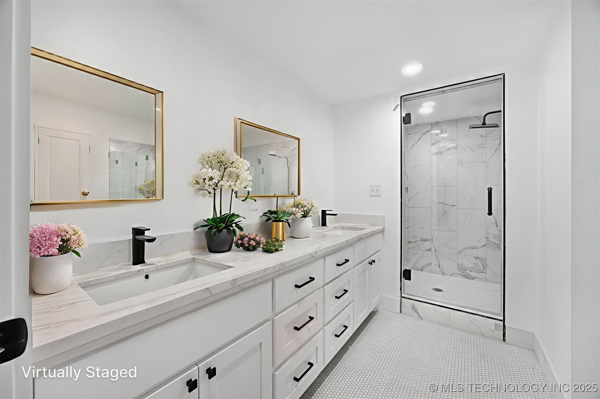 106 S A Street 3 Property Photo 43