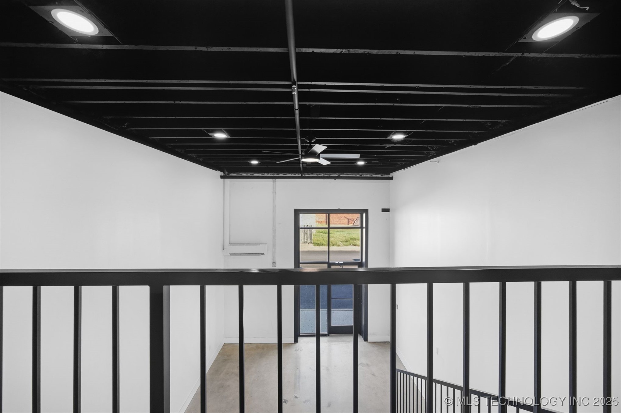 106 S A Street 3 Property Photo 58