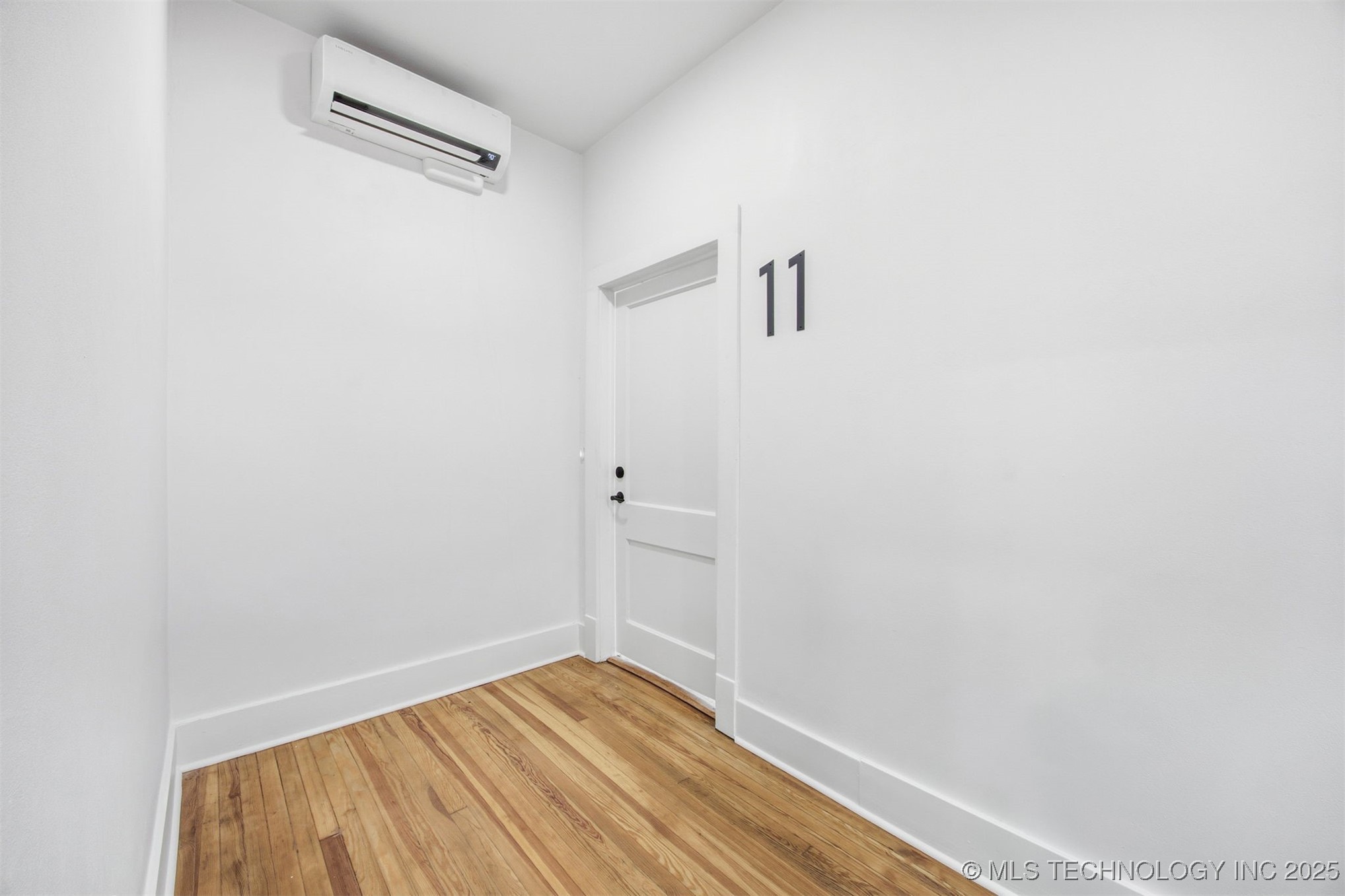 106 S A Street 3 Property Photo 70