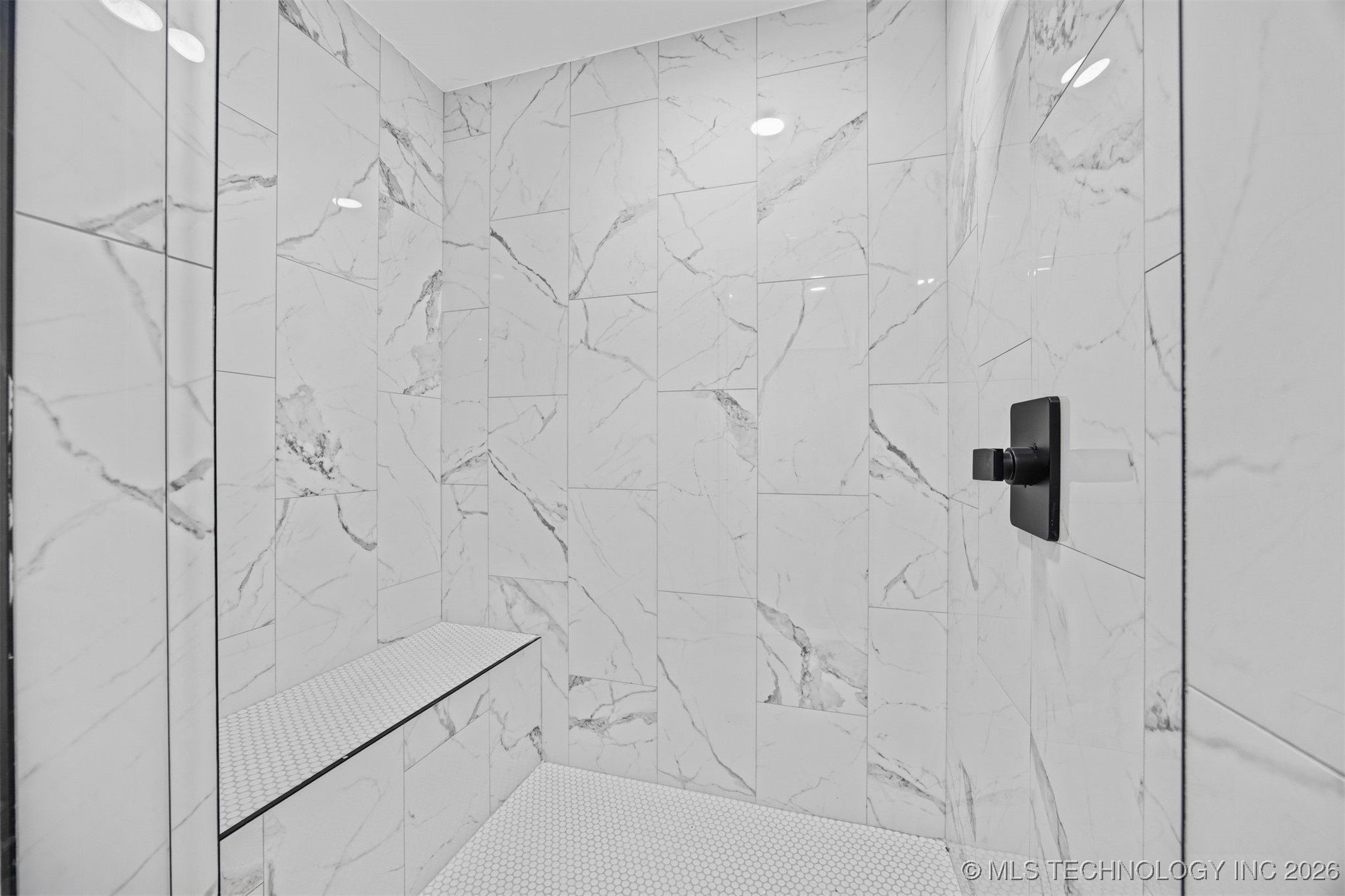 106 S A Street 11 Property Photo 28