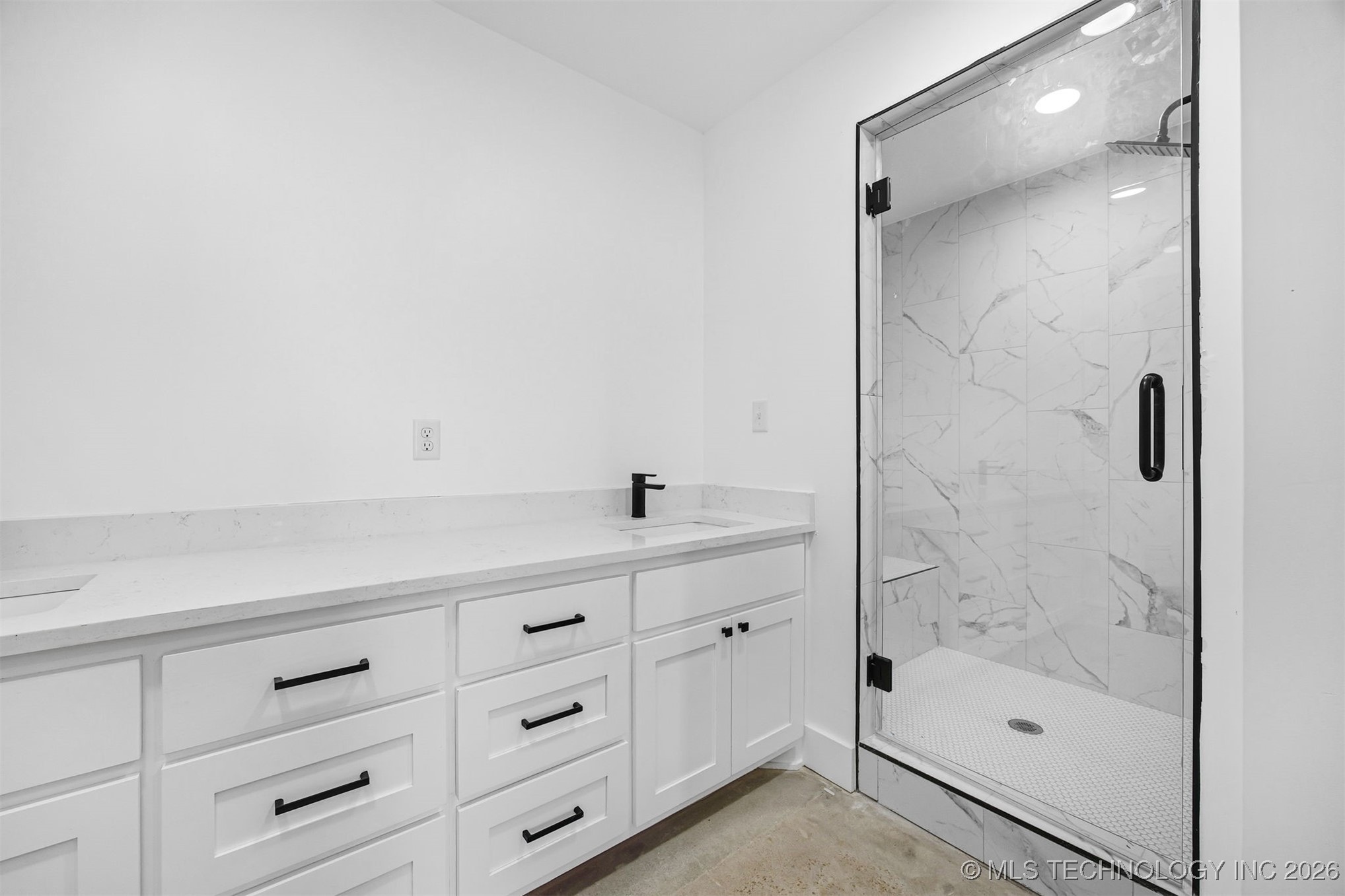 106 S A Street 11 Property Photo 29