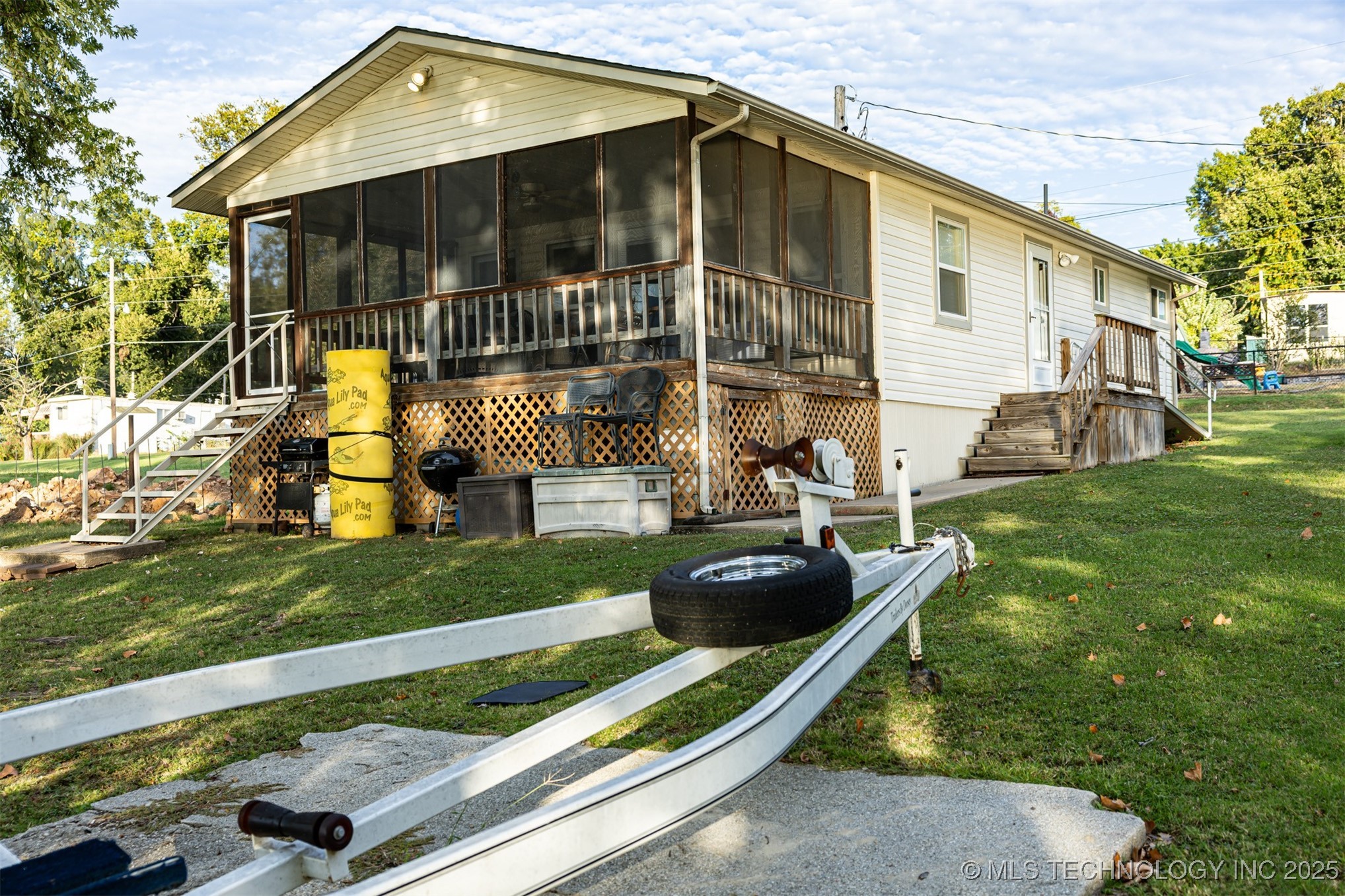 30641 E 5th Street Property Photo 3