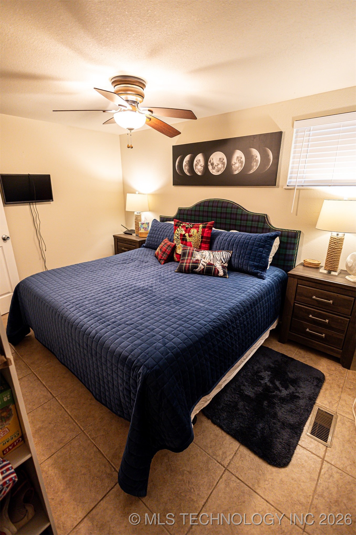 30641 E 5th Street Property Photo 15