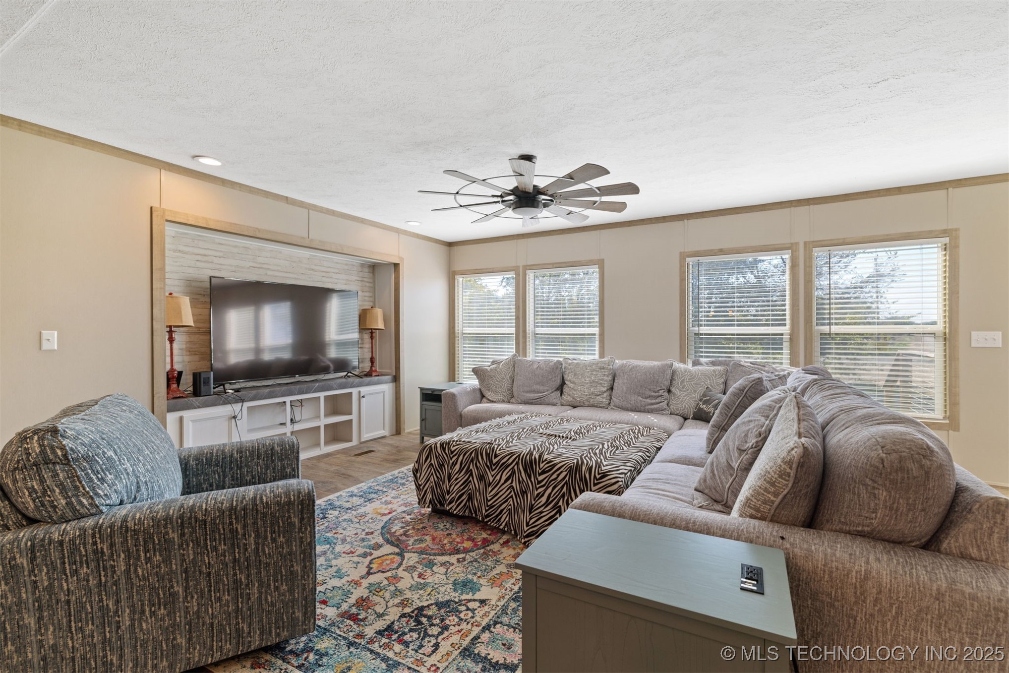 9520 Us Hwy 70a Property Photo 9