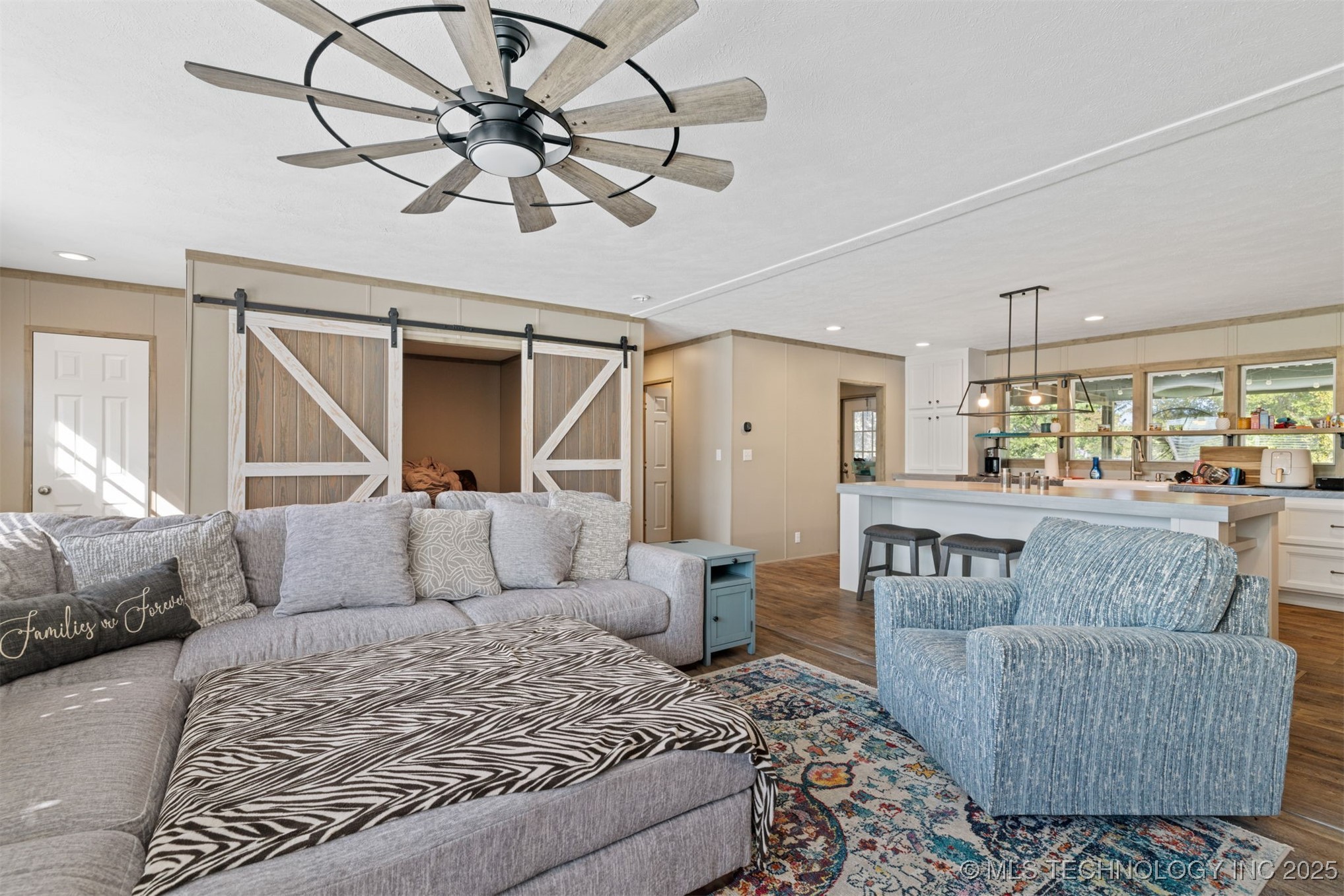 9520 Us Hwy 70a Property Photo 10