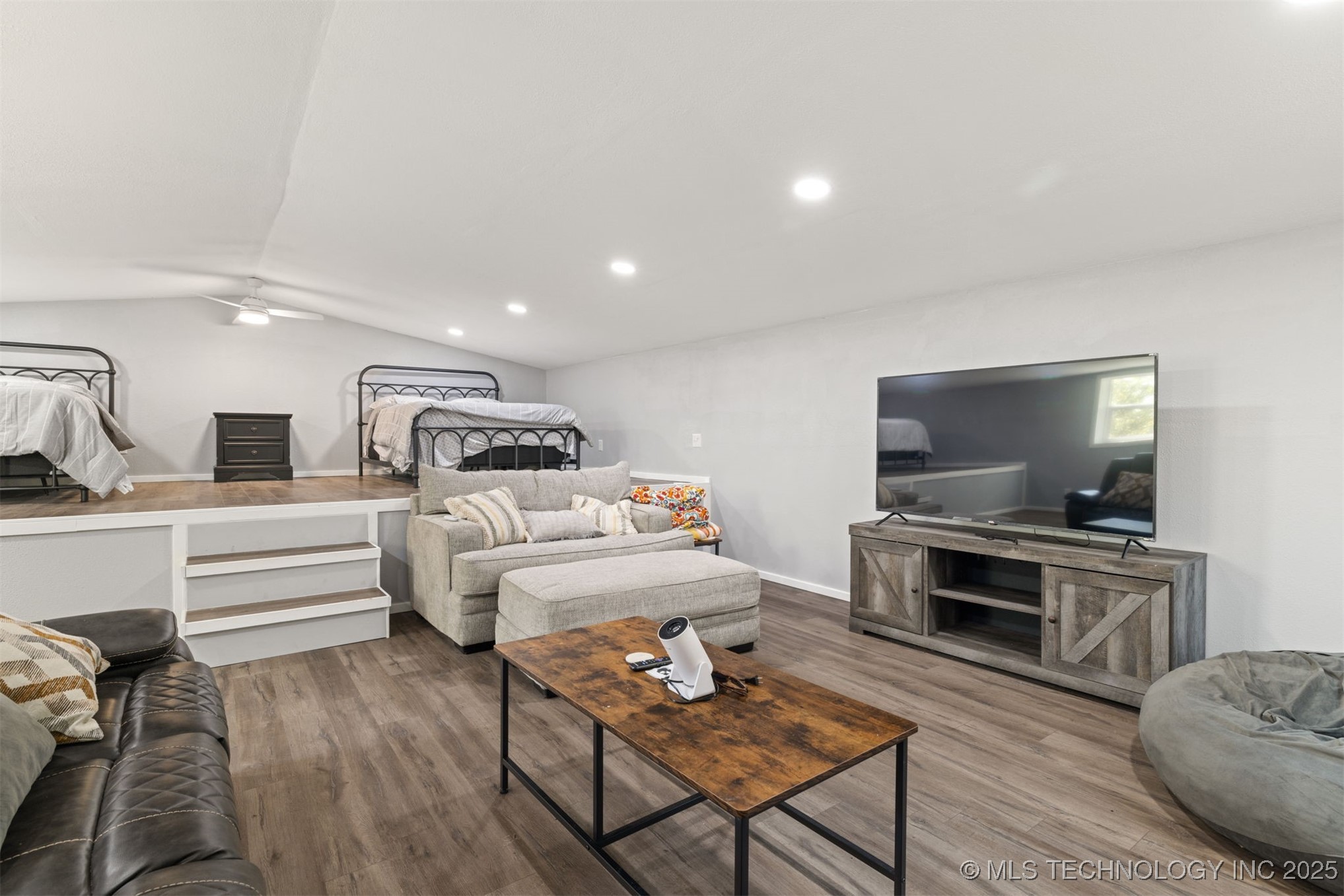 9520 Us Hwy 70a Property Photo 33