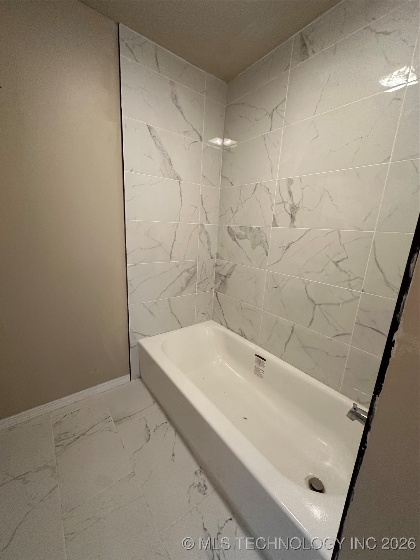 1402 Cherry Street Property Photo 12