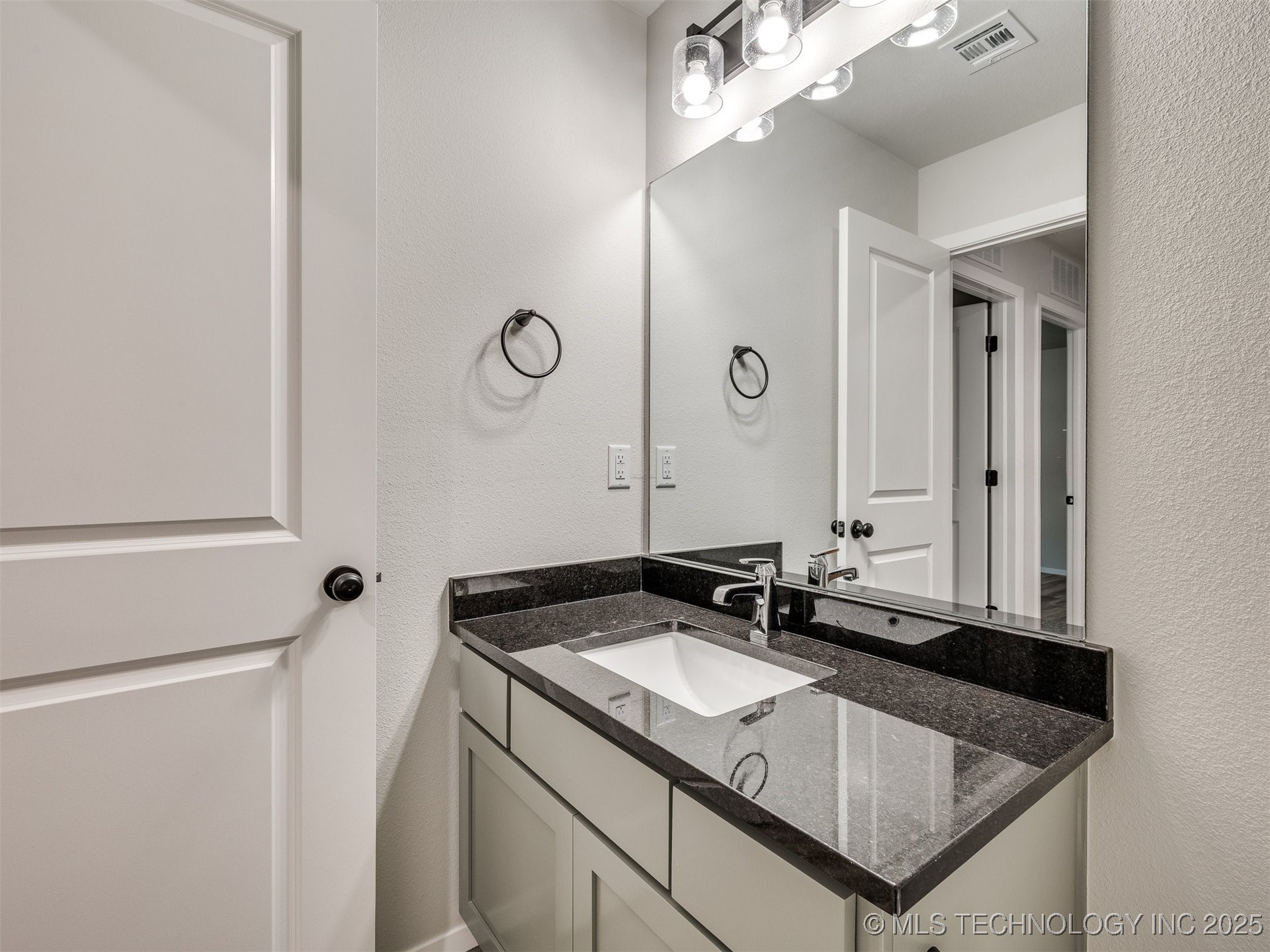 13406 E 124th Street North Property Photo 35