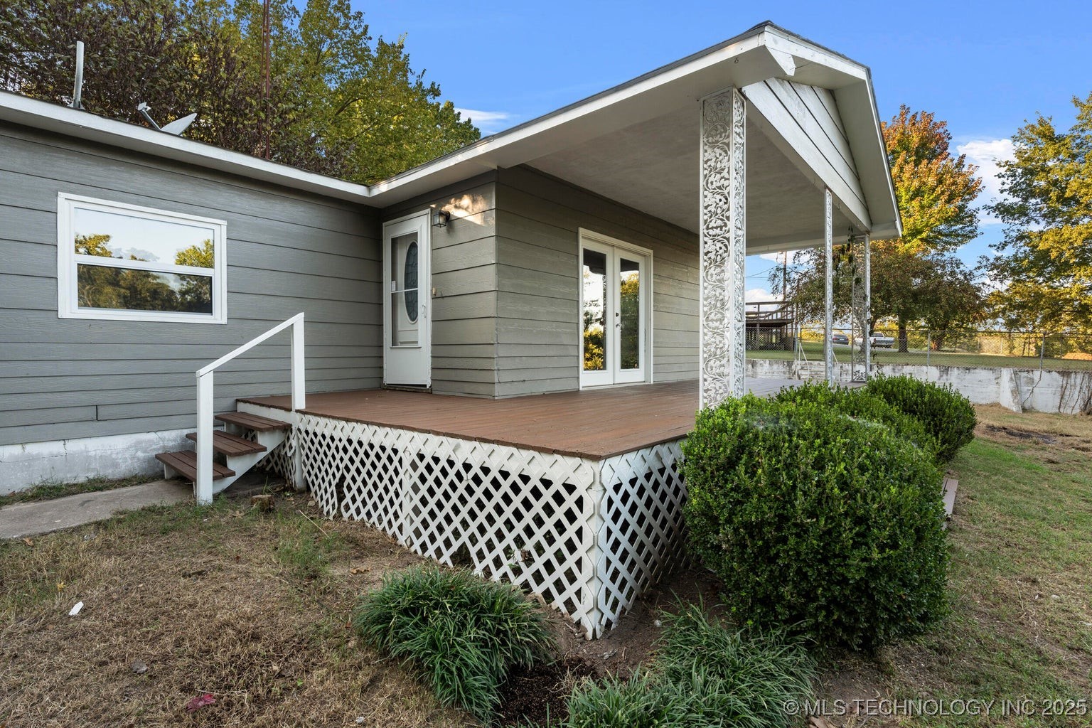 705 Chickasaw Street Property Photo 3