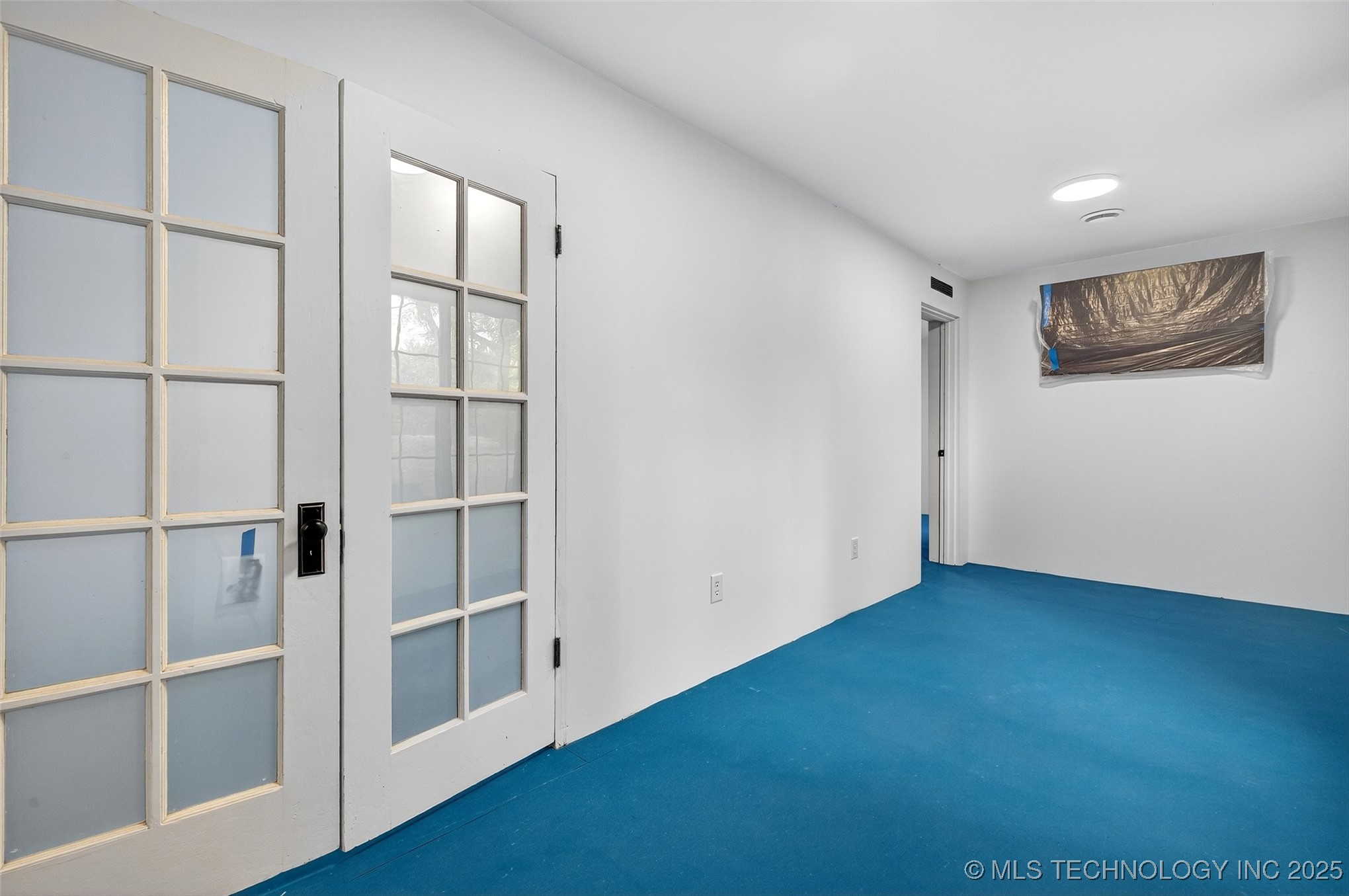 45 W Sophia Property Photo 6