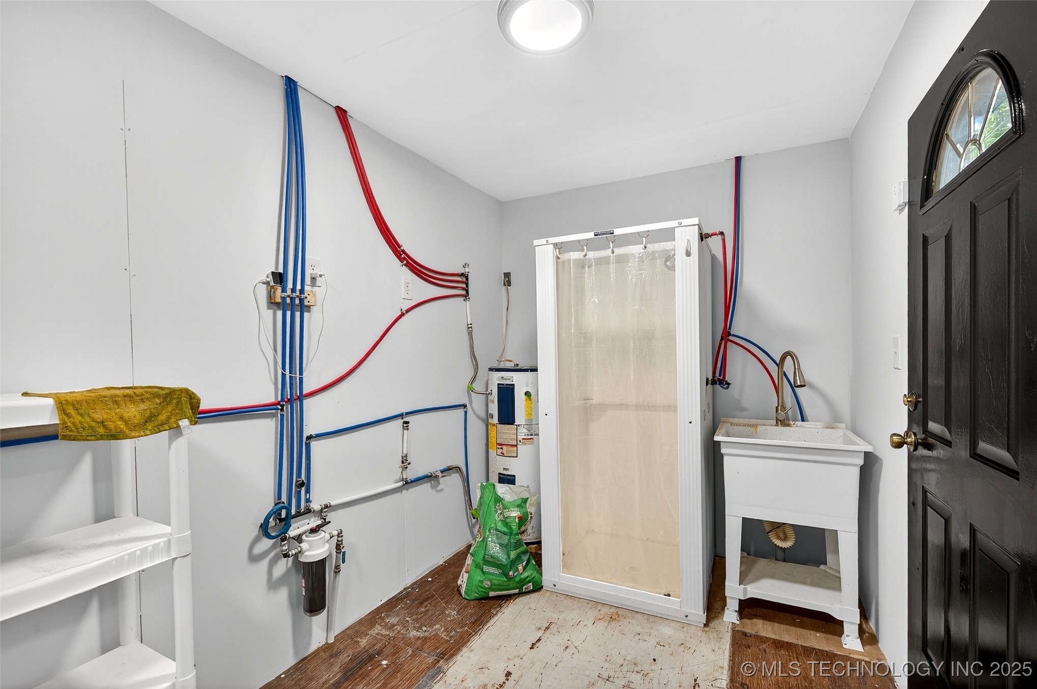 45 W Sophia Property Photo 37