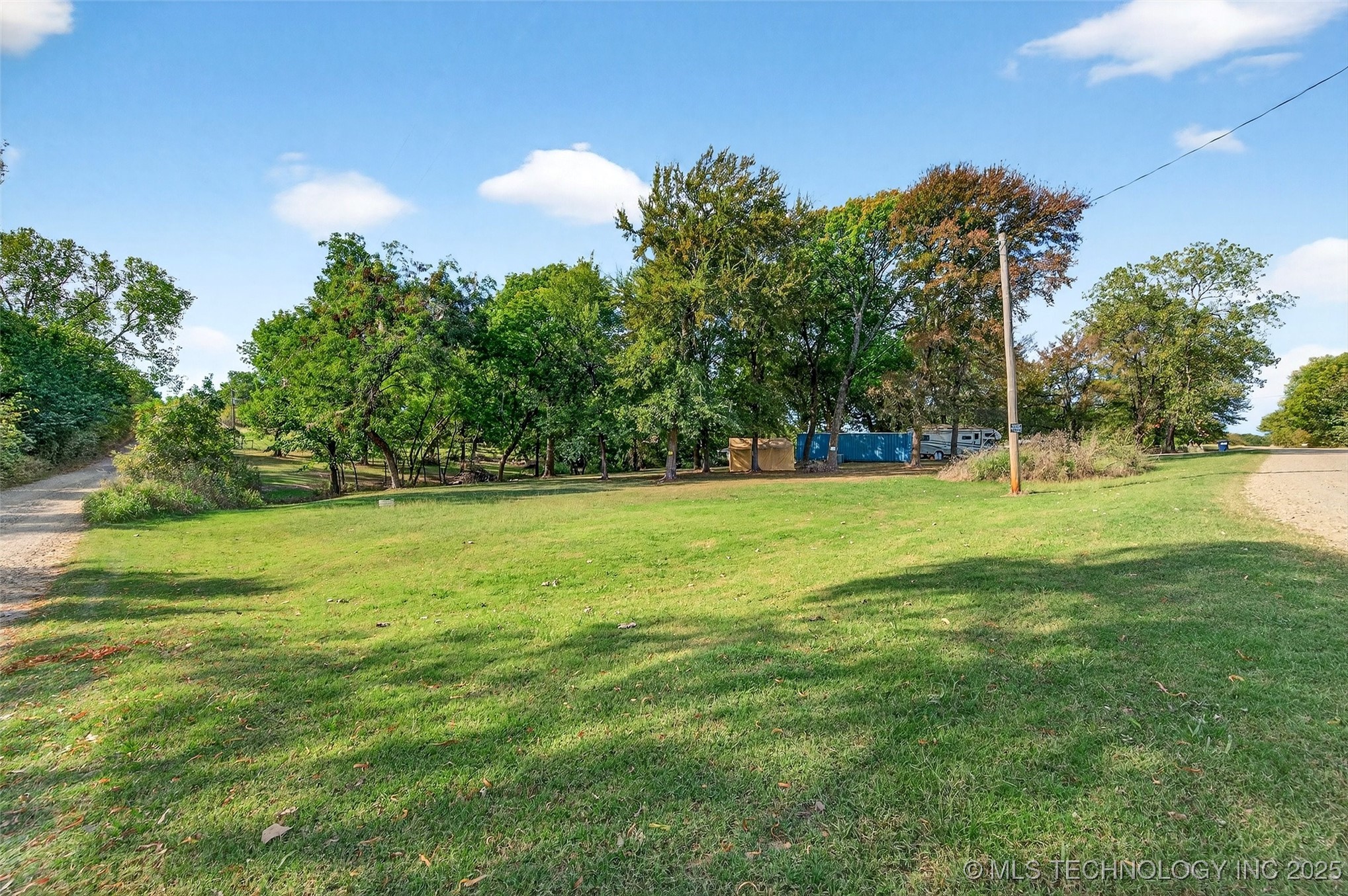 45 W Sophia Property Photo 47