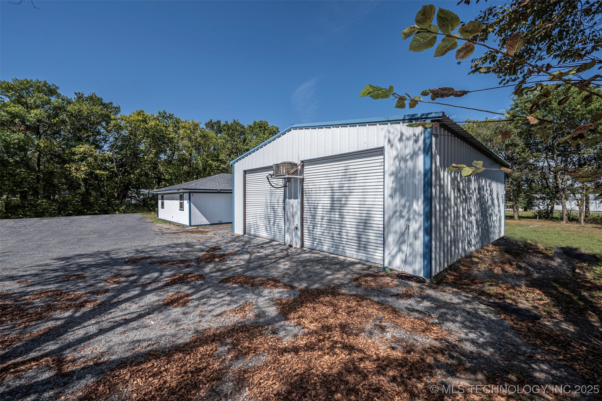 300 W Frisco Property Photo 3