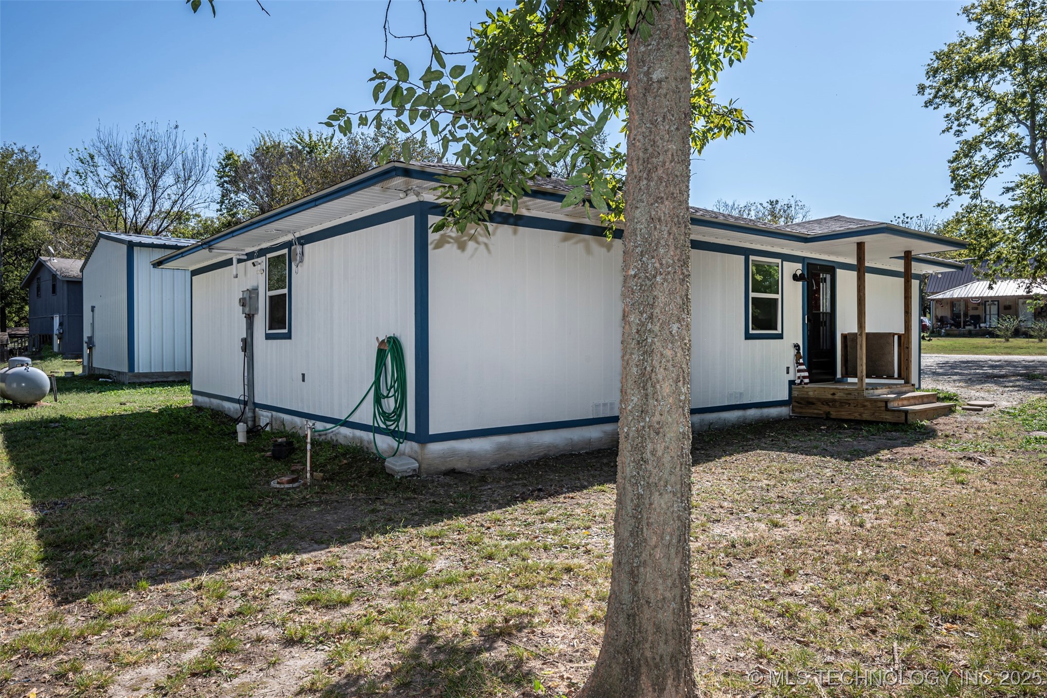 300 W Frisco Property Photo 4