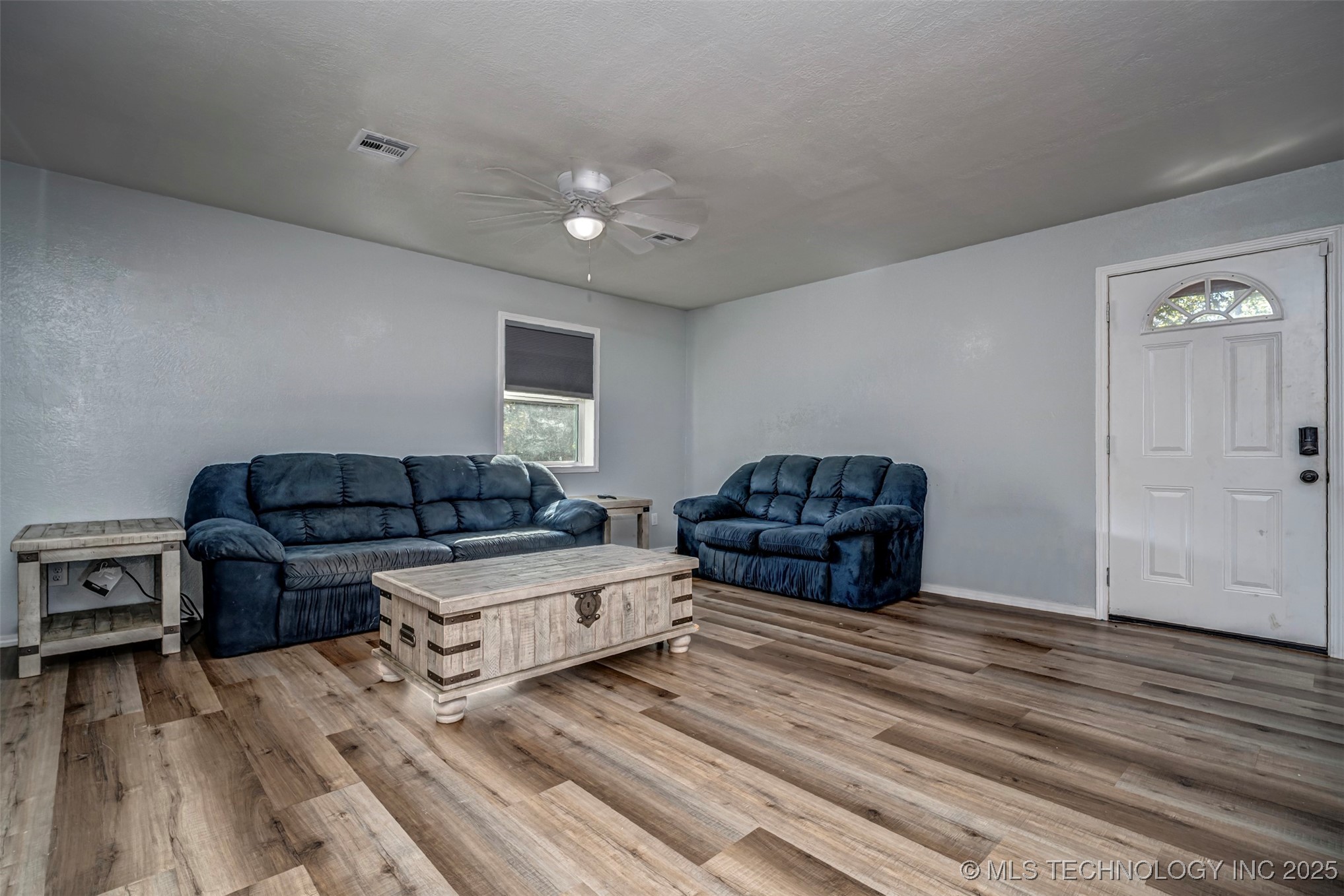 300 W Frisco Property Photo 12