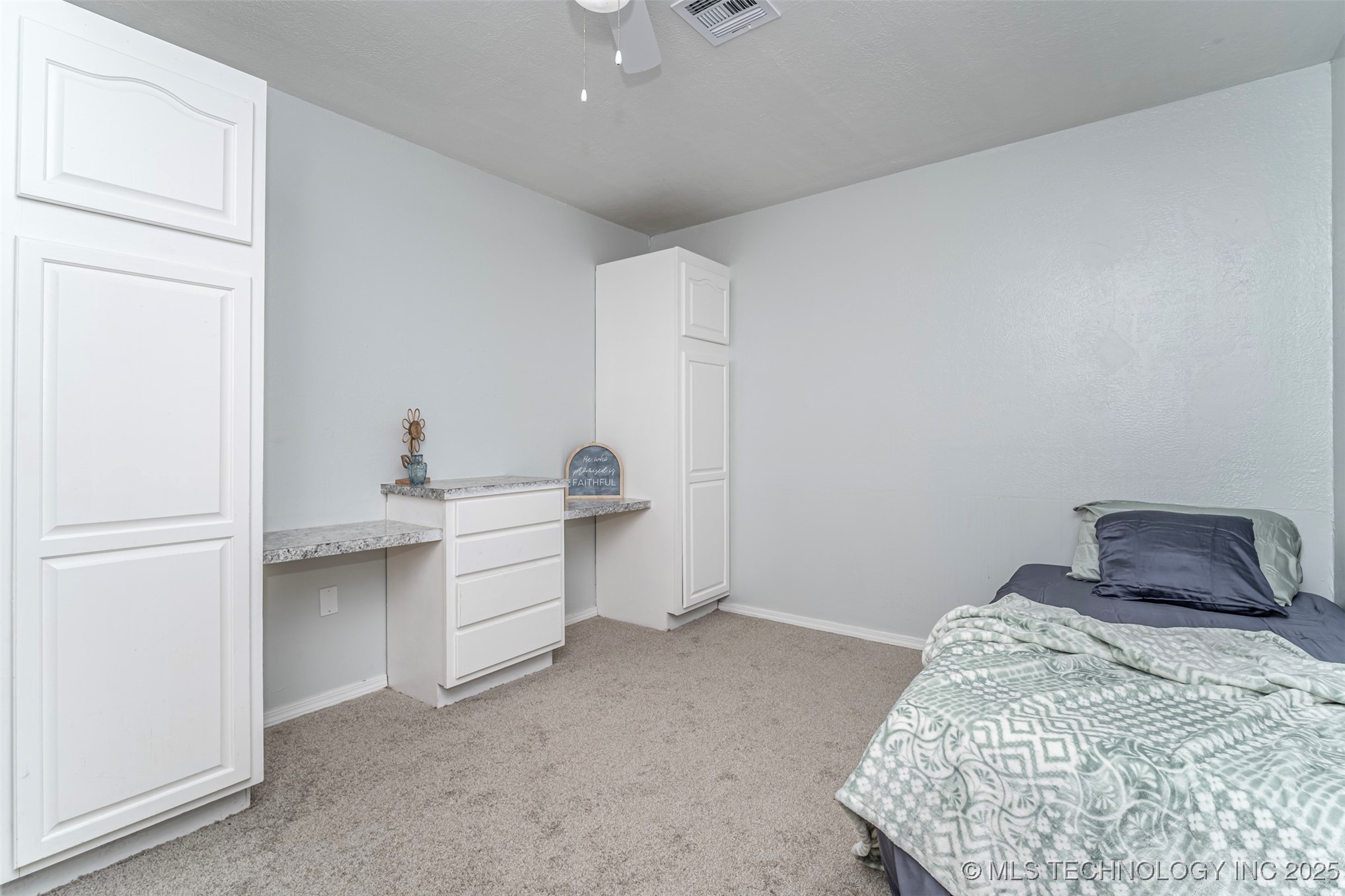 300 W Frisco Property Photo 18