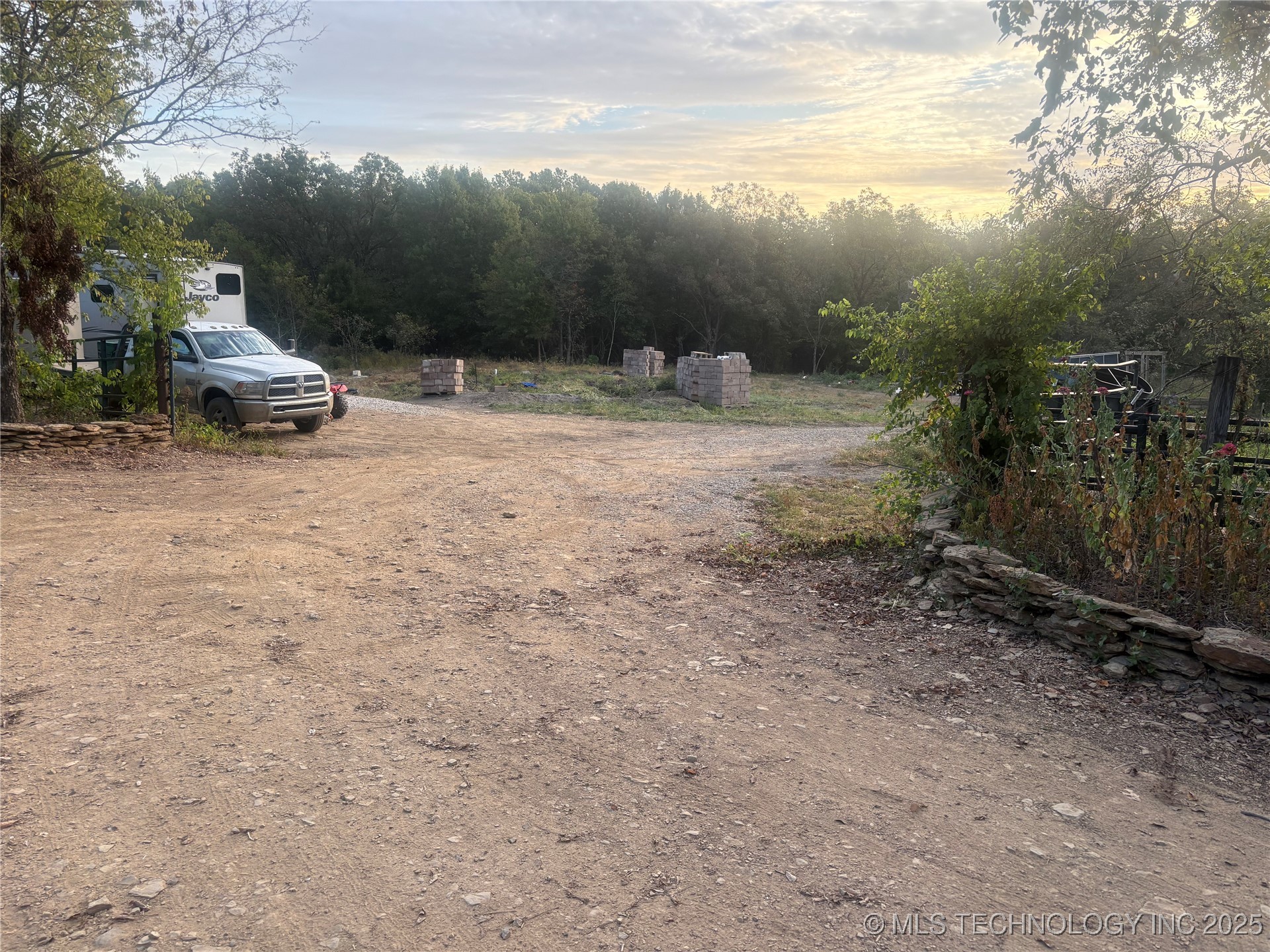 101301 S 4120 Road Property Photo 1