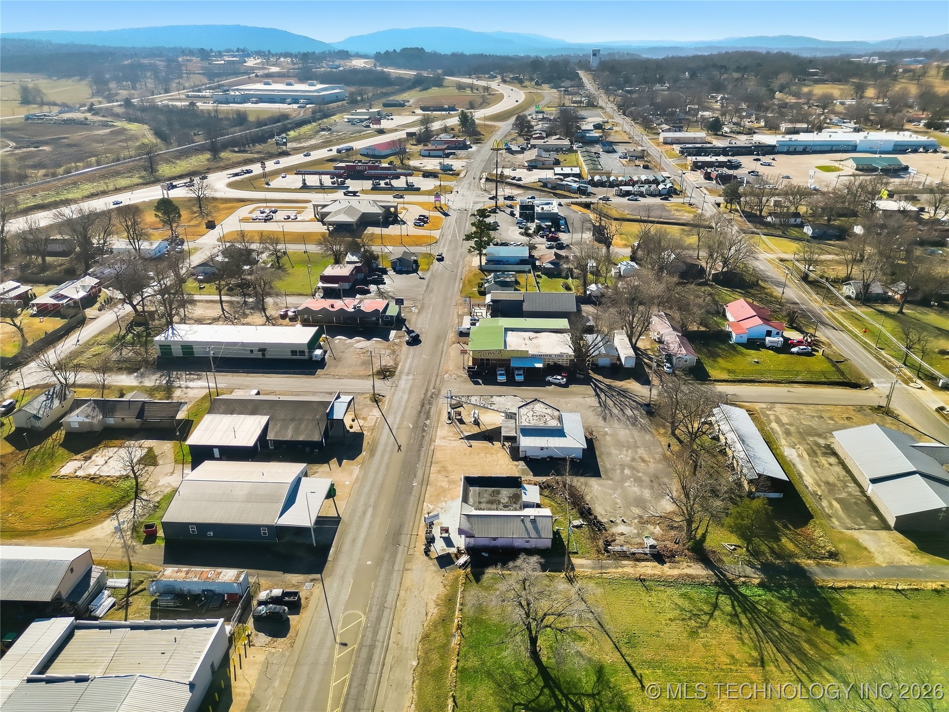 326 S 2nd Street Property Photo 7