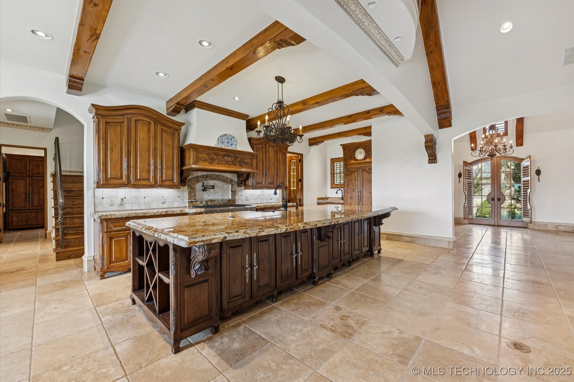 603 Fairway Drive Property Photo 8