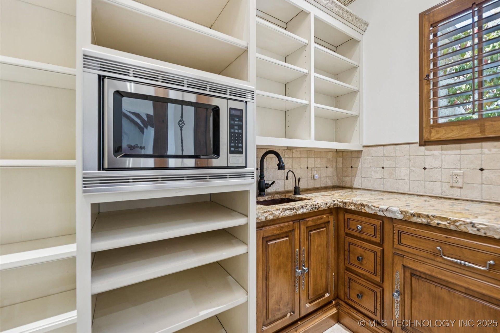 603 Fairway Drive Property Photo 13