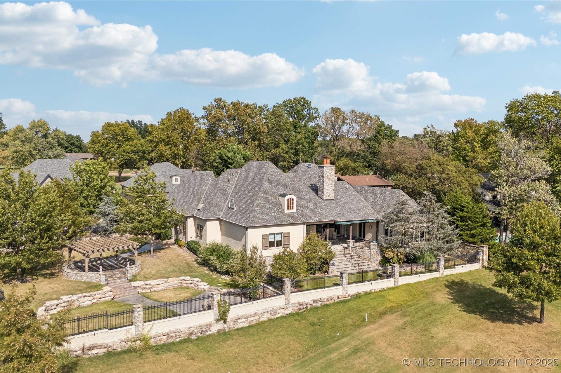 603 Fairway Drive Property Photo 42