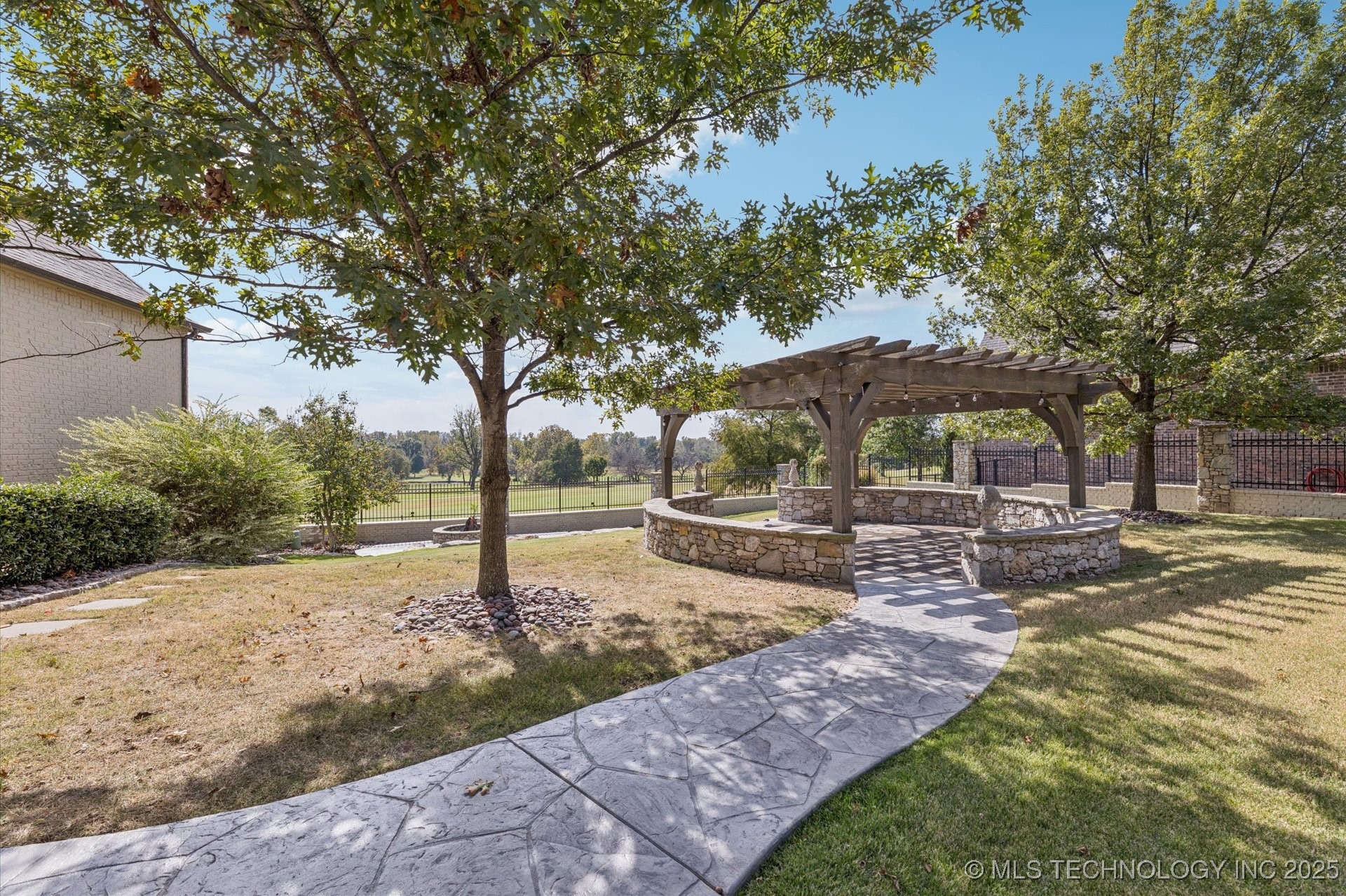 603 Fairway Drive Property Photo 45