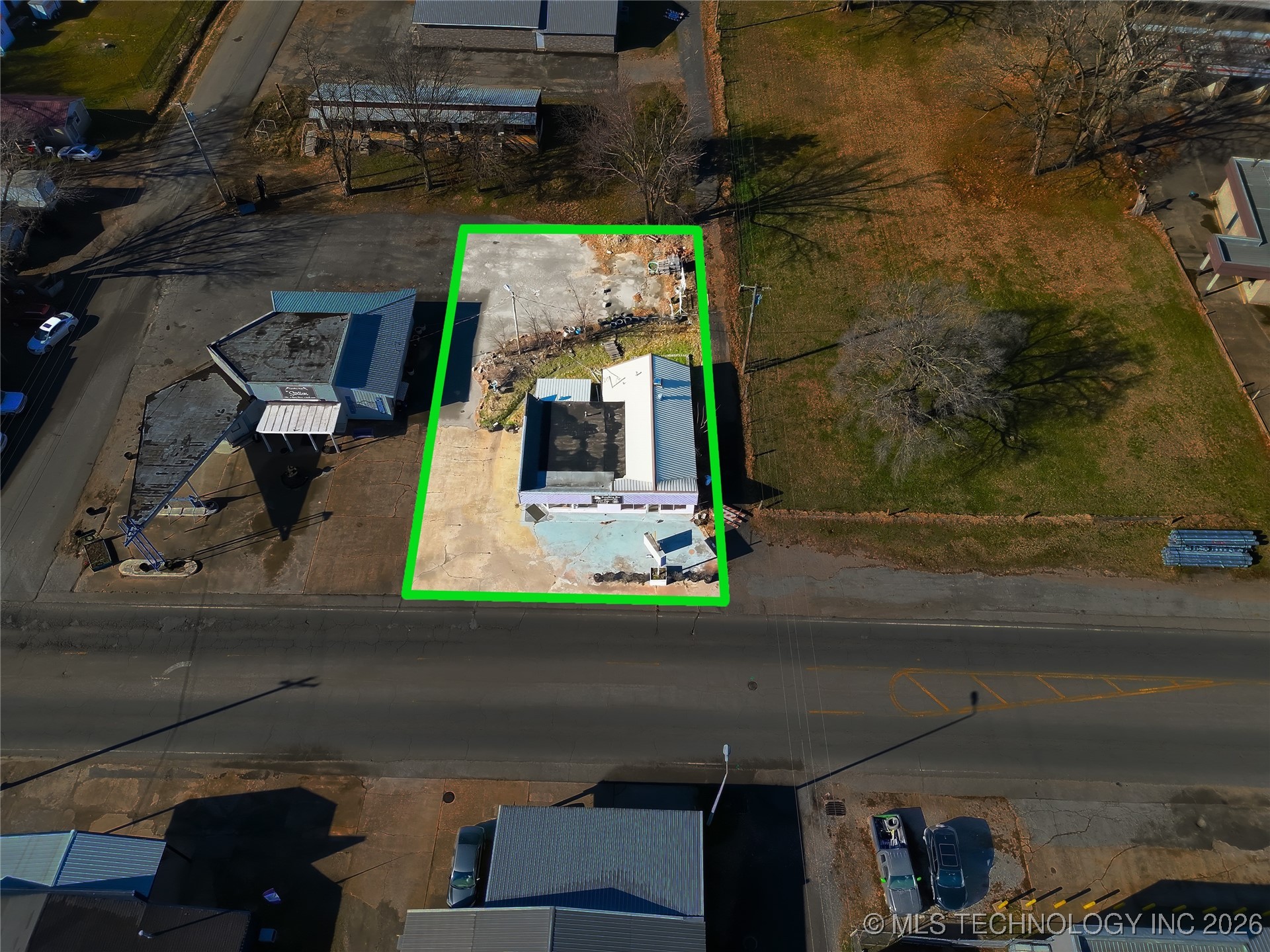 320 S 2nd Street Property Photo 8