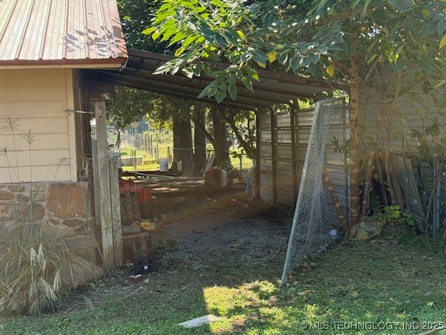 511 S Second Street Property Photo 3