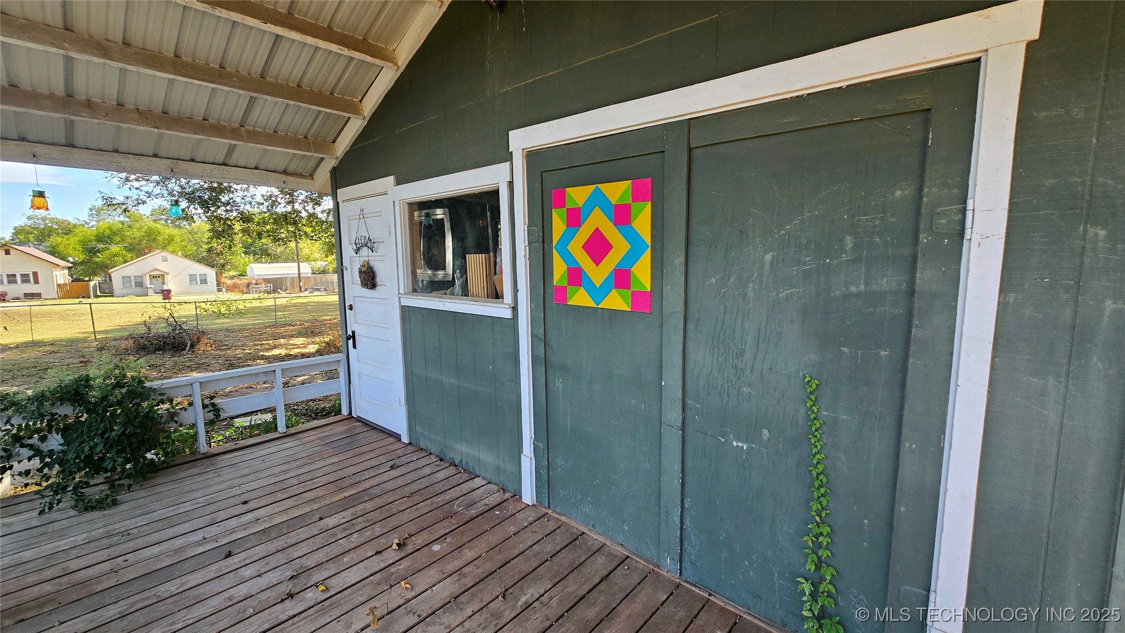 607 Sunset Strip Property Photo 17