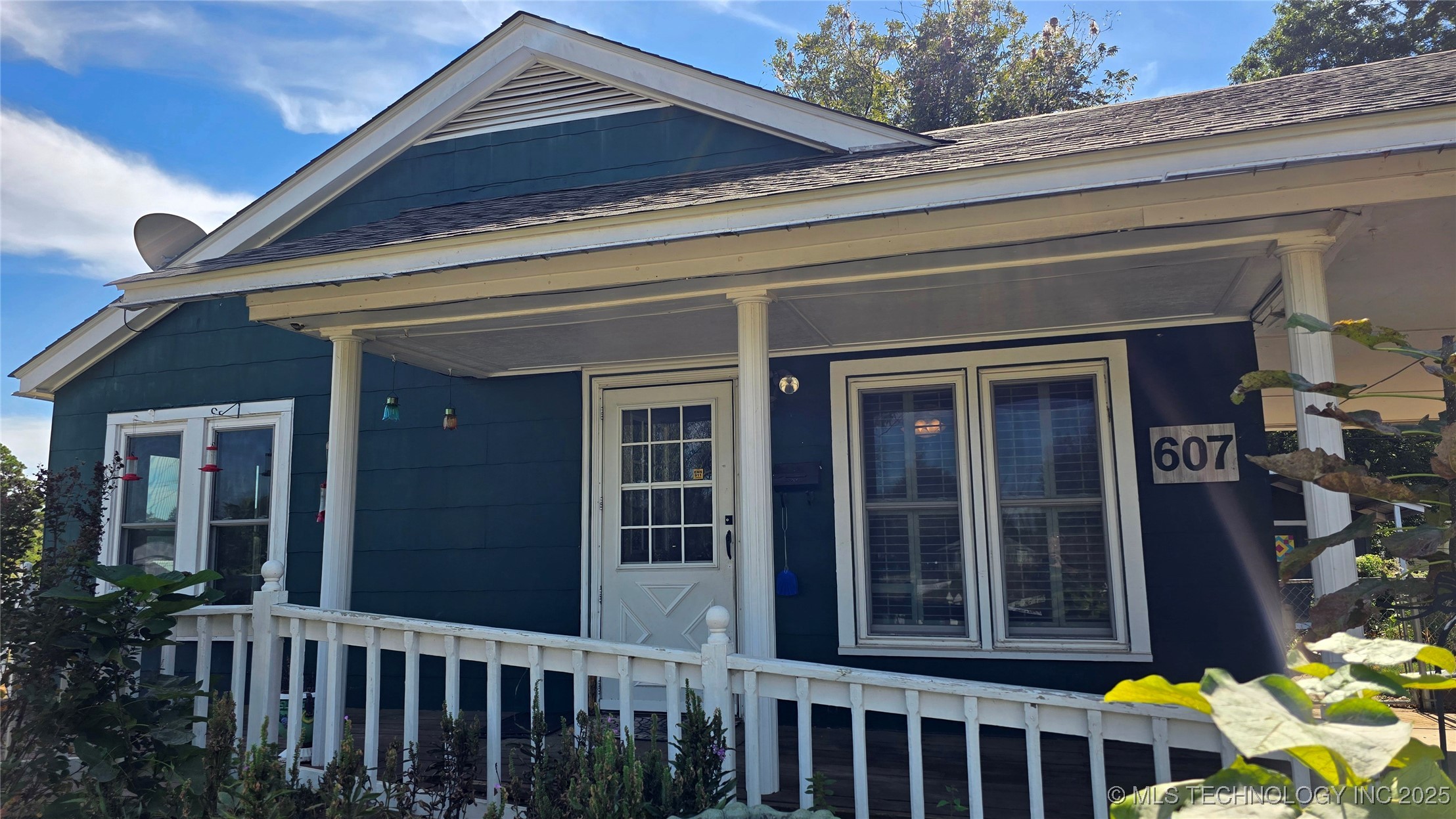 607 Sunset Strip Property Photo 36