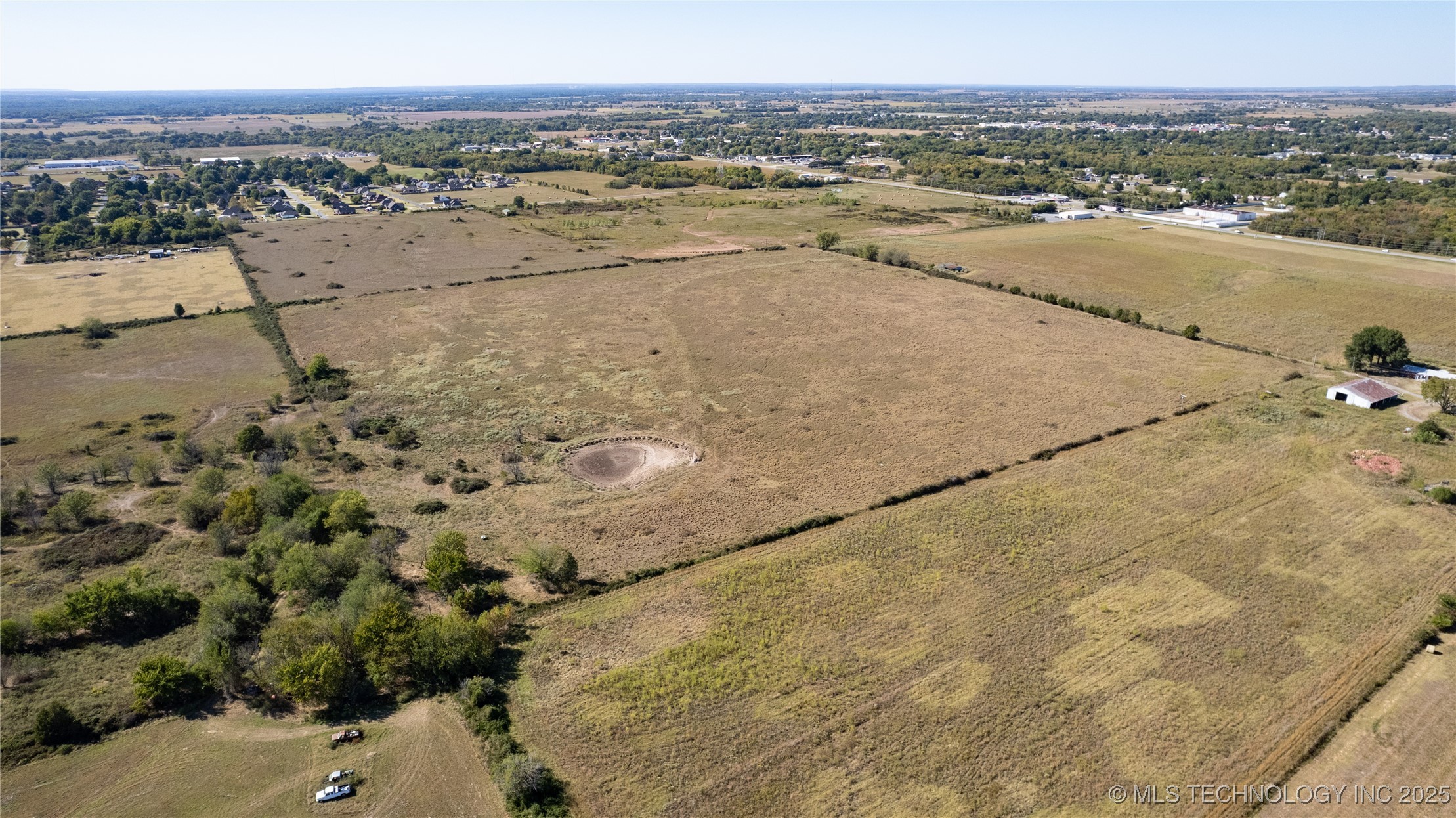 S 280 Road Property Photo 5