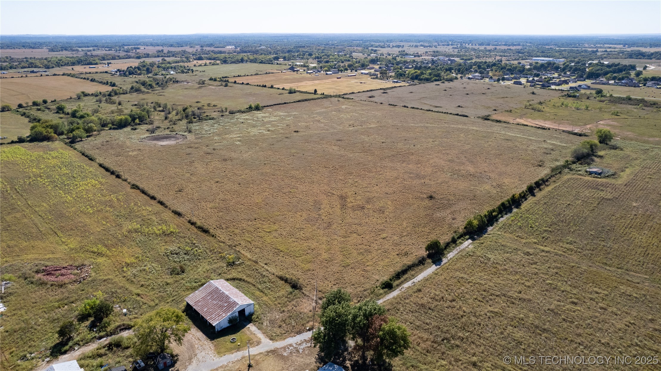 S 280 Road Property Photo 8