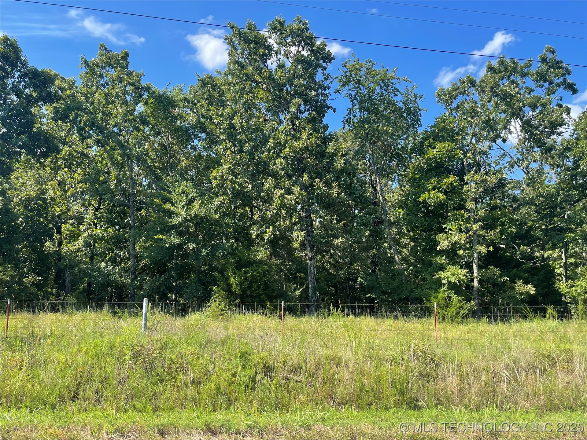 466309 E 931 Road Property Photo 1