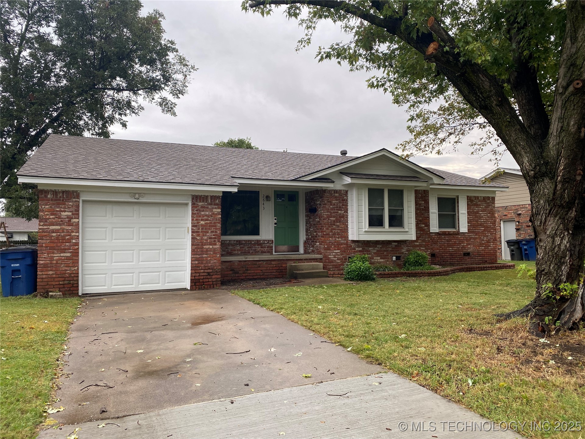 2843 S 66th East Avenue Property Photo 1