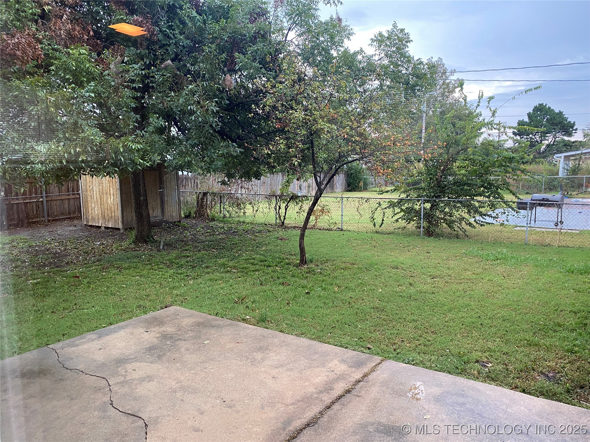 2843 S 66th East Avenue Property Photo 15