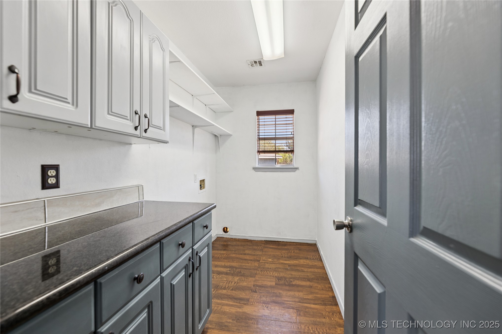 5101 S Spruce Avenue Property Photo 21